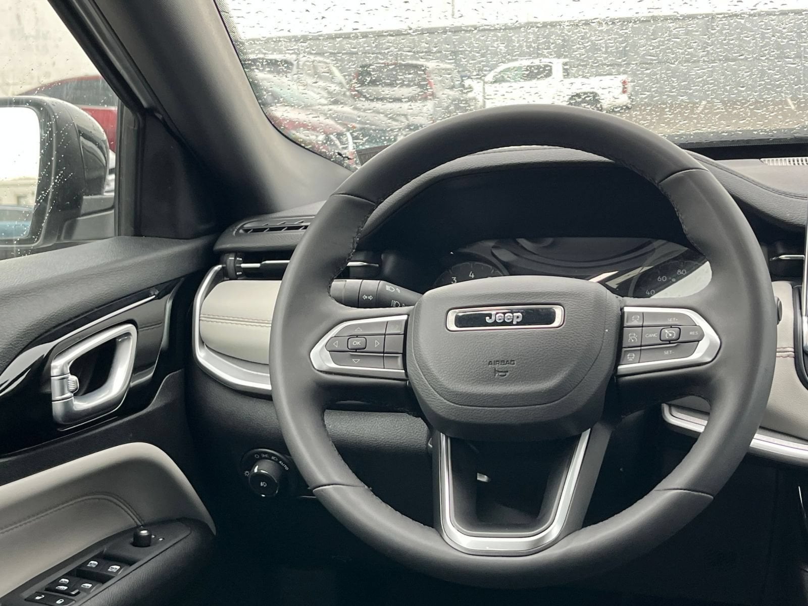 Thumbnail: 2025 Jeep Compass - 29