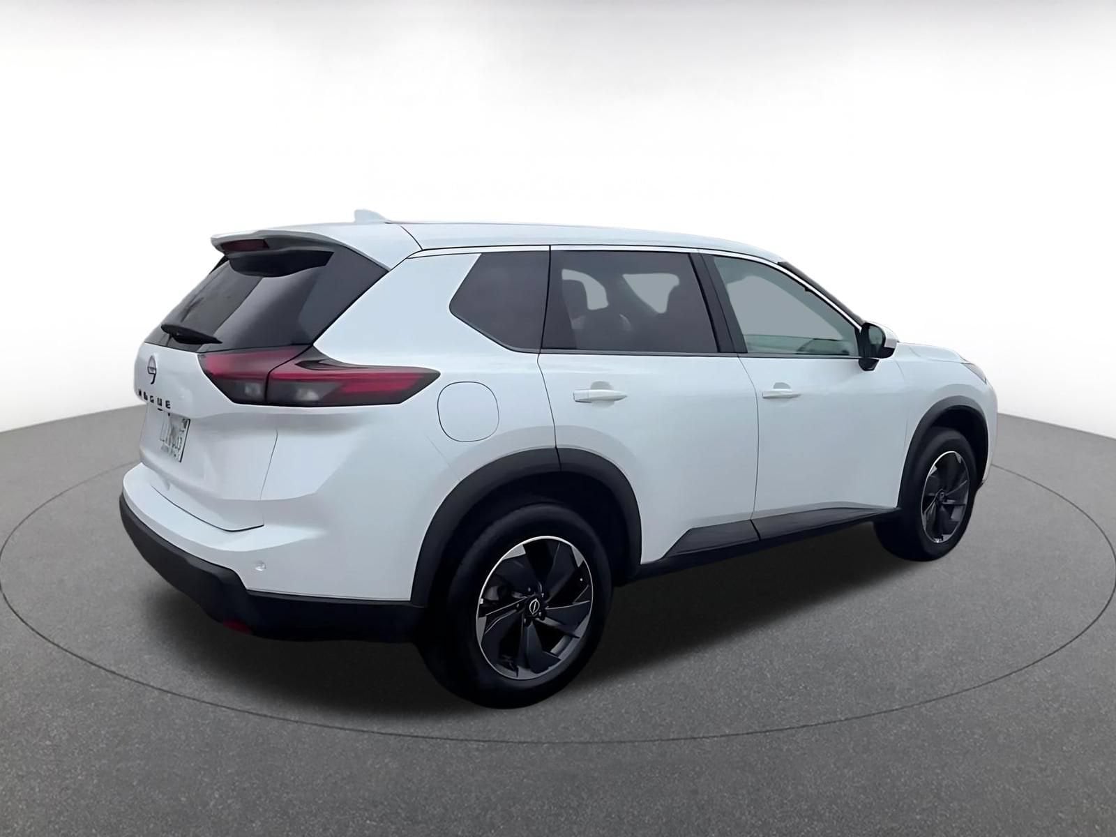 Thumbnail: 2025 Nissan Rogue - 13