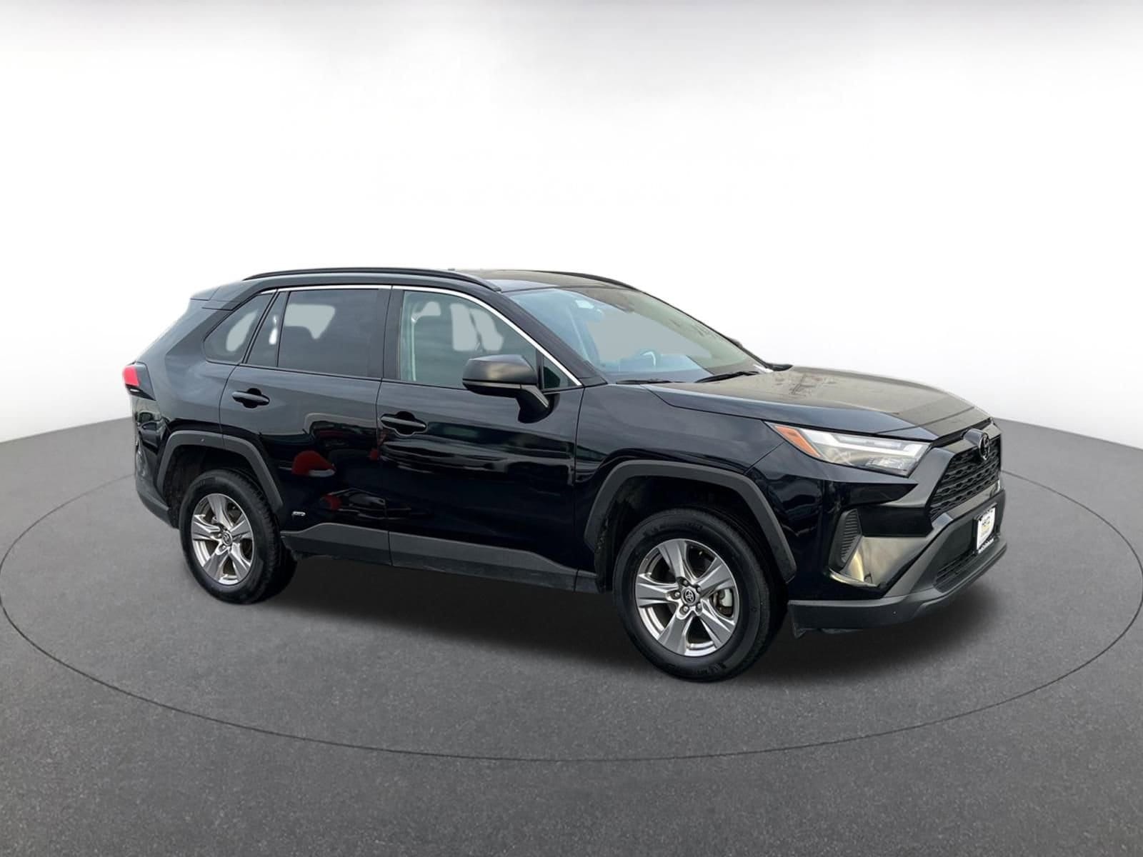 Thumbnail: 2025 Toyota RAV4 - 1