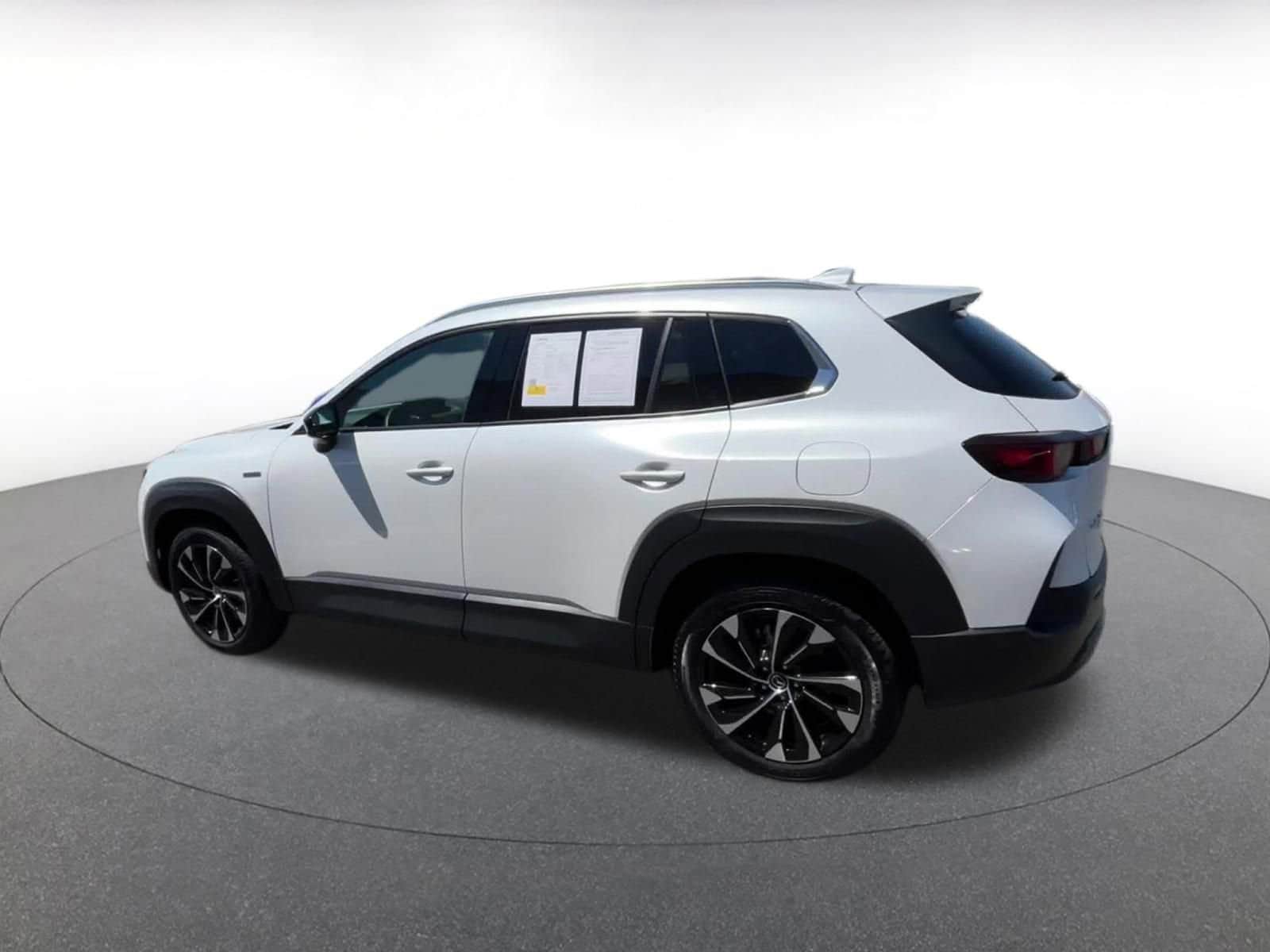 Thumbnail: 2025 Mazda CX-50 - 10
