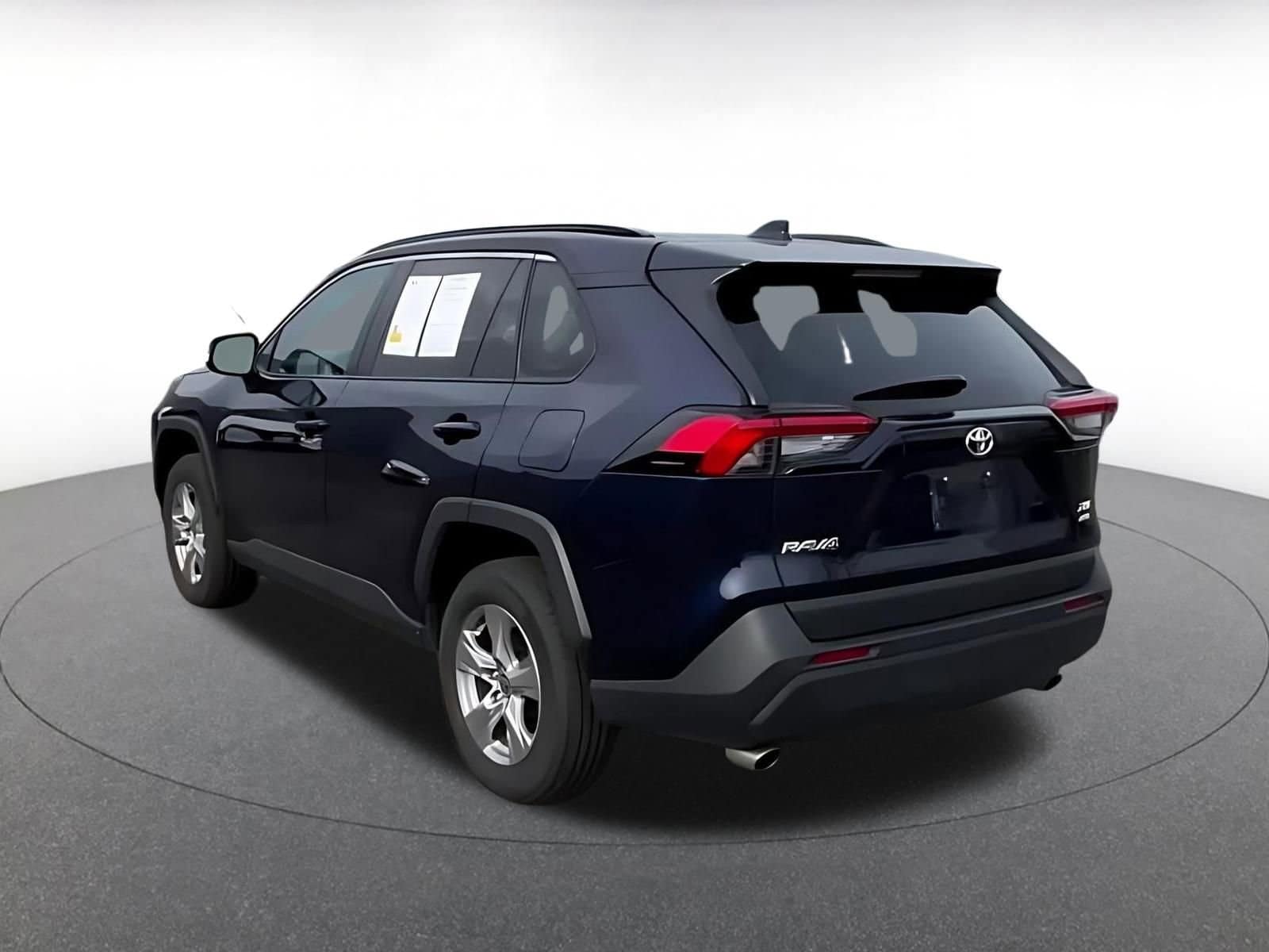 Thumbnail: 2025 Toyota RAV4 - 11