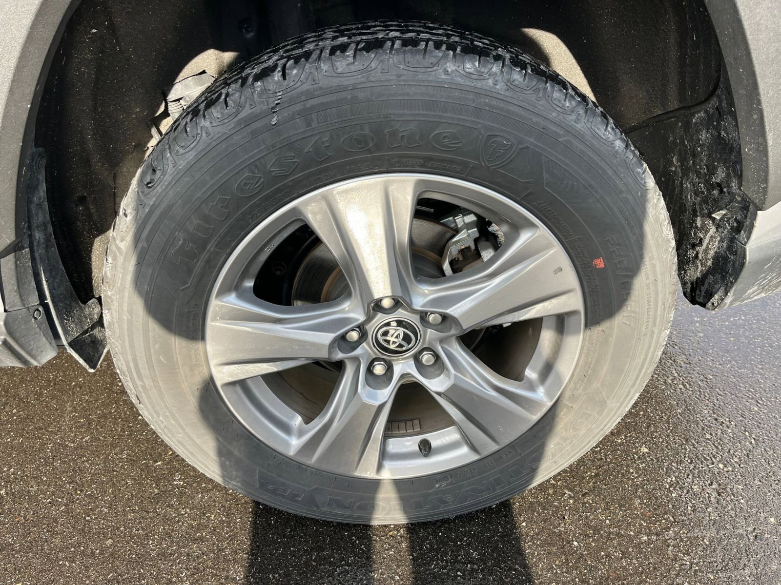 Thumbnail: 2025 Toyota RAV4 - 29