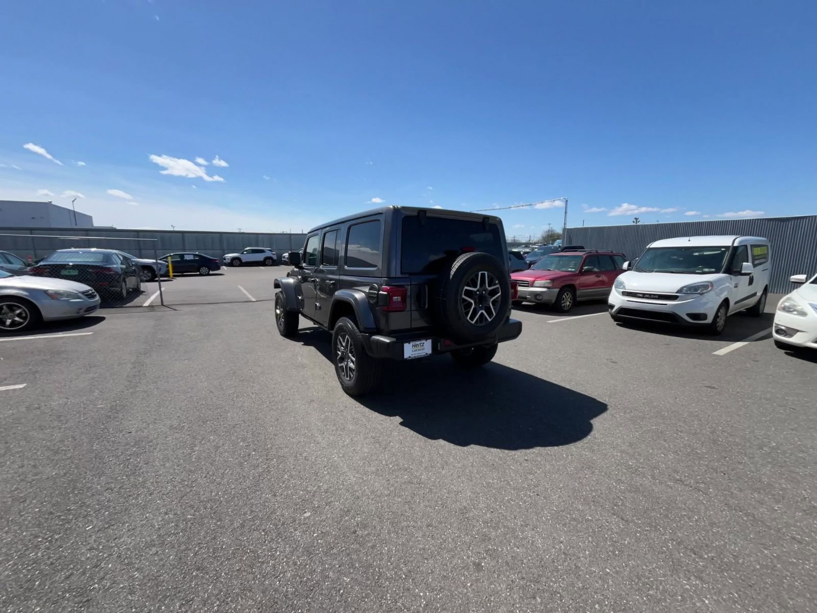 Thumbnail: 2025 Jeep Wrangler - 16