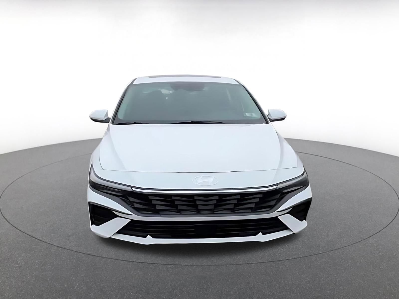 Thumbnail: 2025 Hyundai Elantra - 5