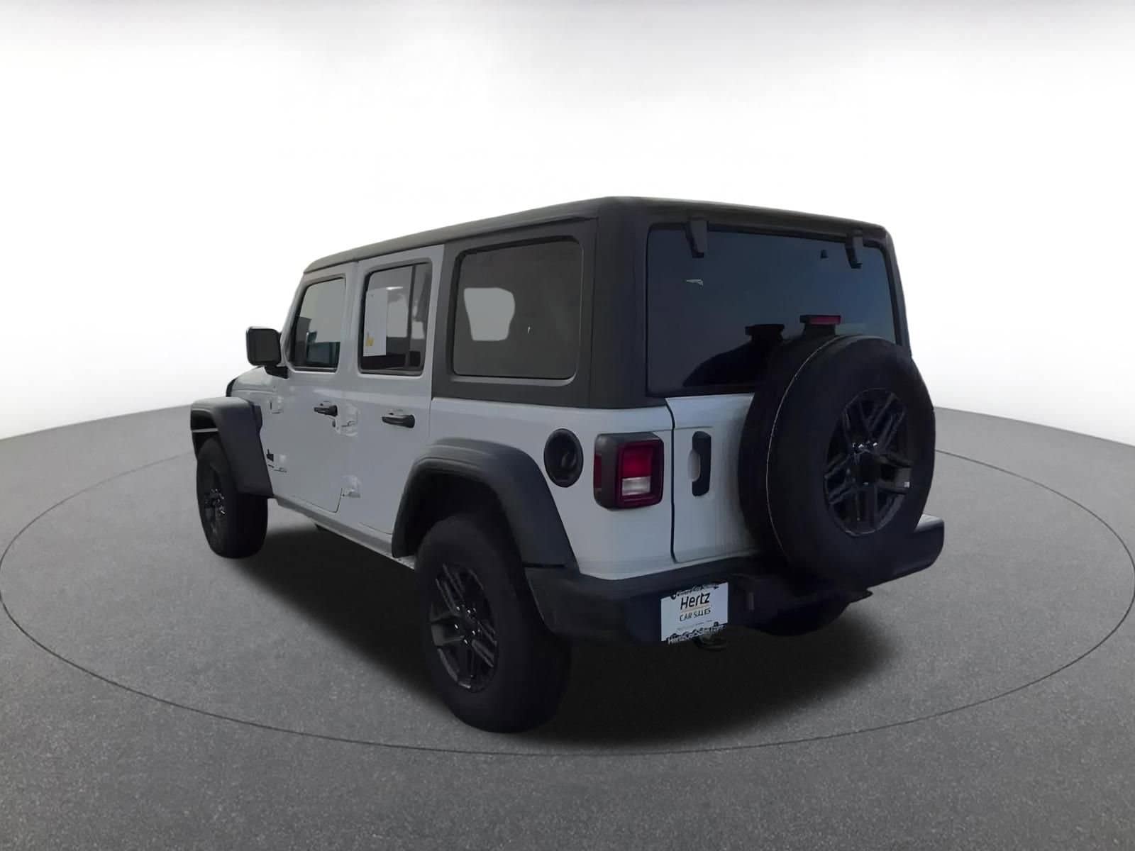 Thumbnail: 2025 Jeep Wrangler - 11