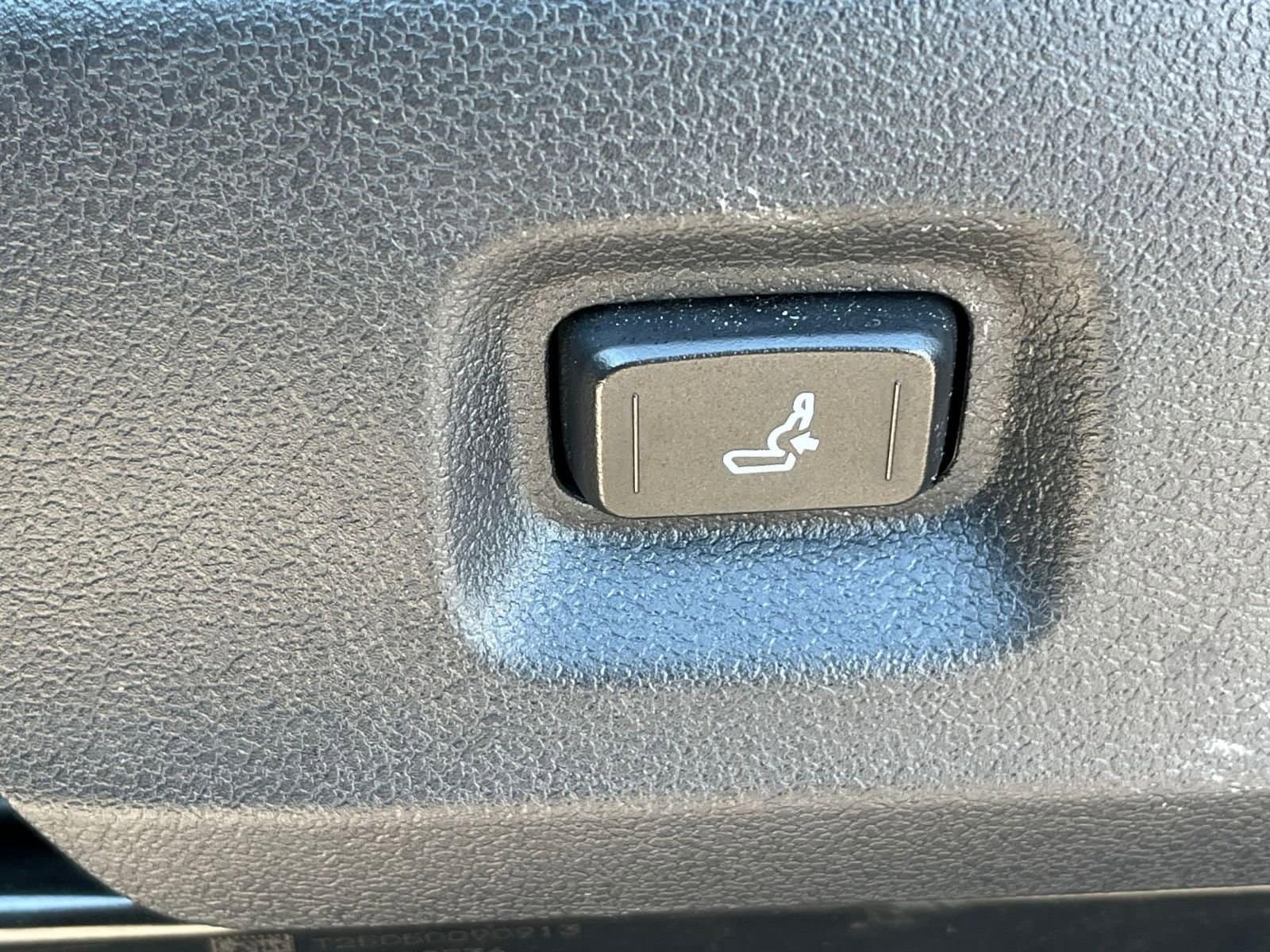 Thumbnail: 2025 Toyota Tacoma - 23