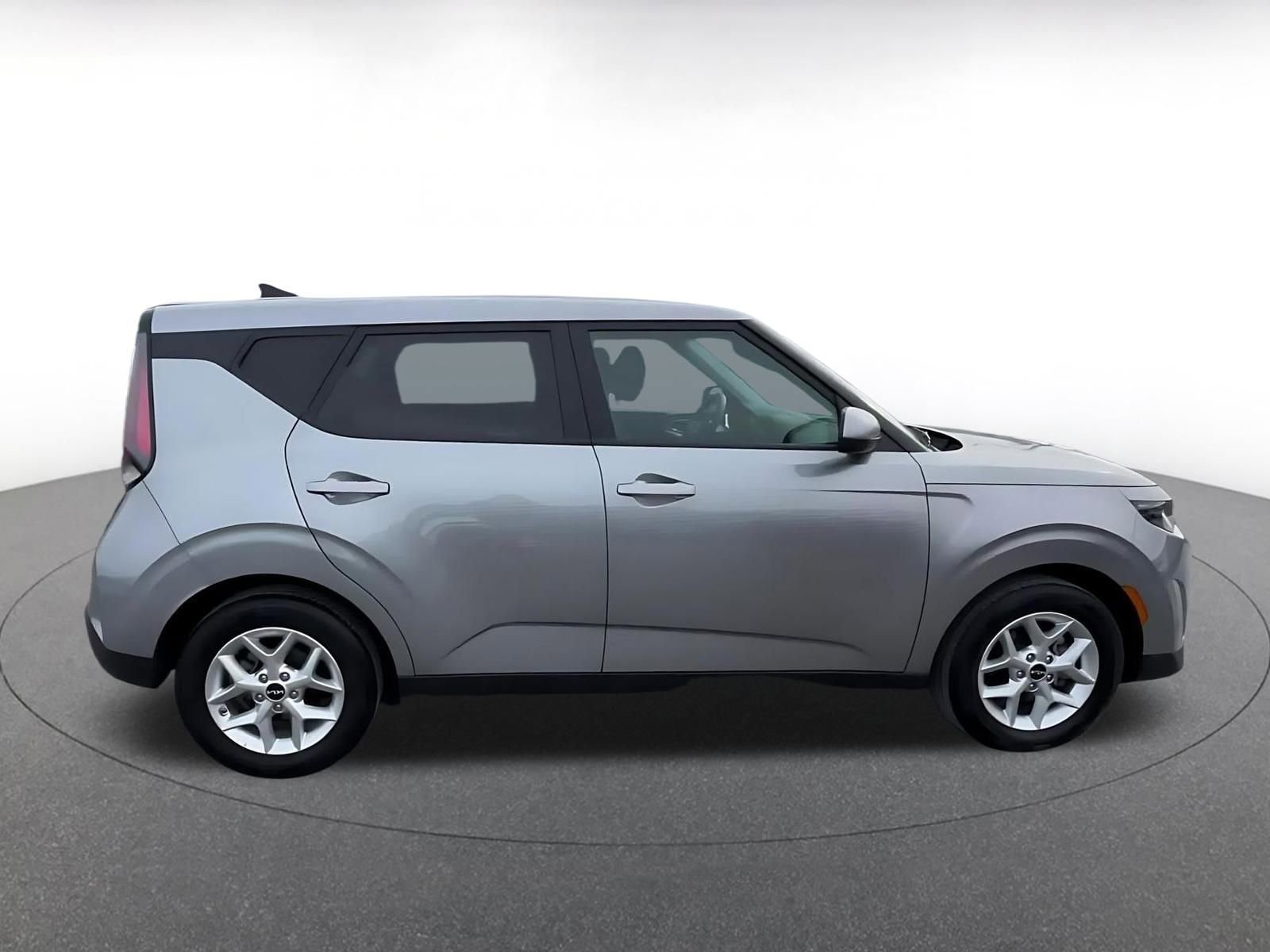 Thumbnail: 2025 Kia Soul - 16