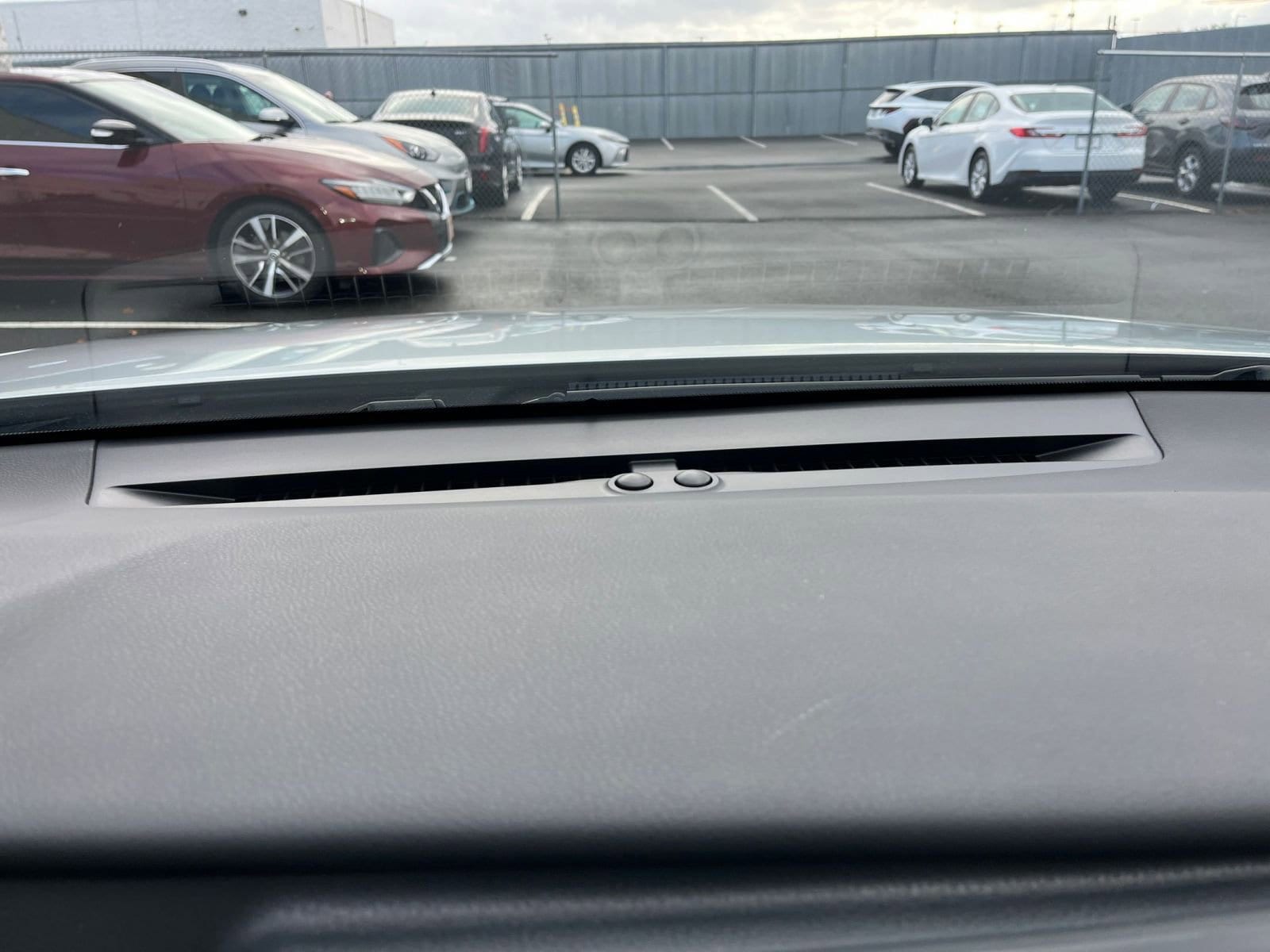 Thumbnail: 2025 Toyota Camry - 20