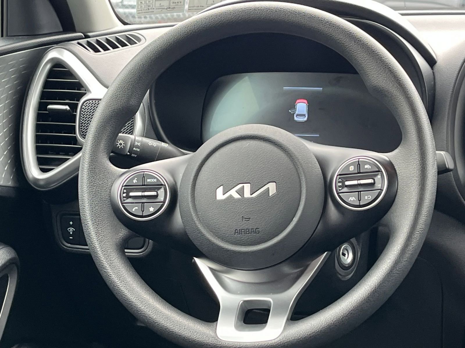 Thumbnail: 2024 Kia Soul - 26