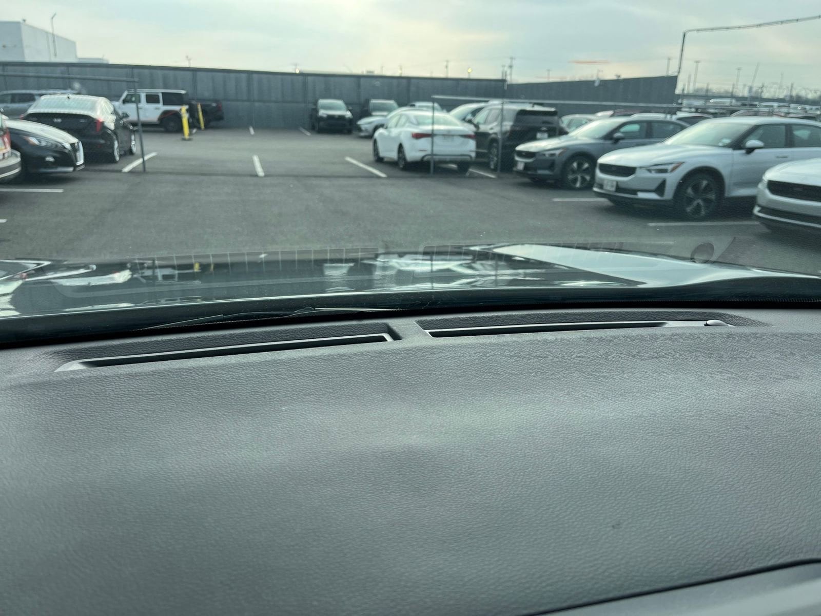 Thumbnail: 2025 Toyota RAV4 - 18