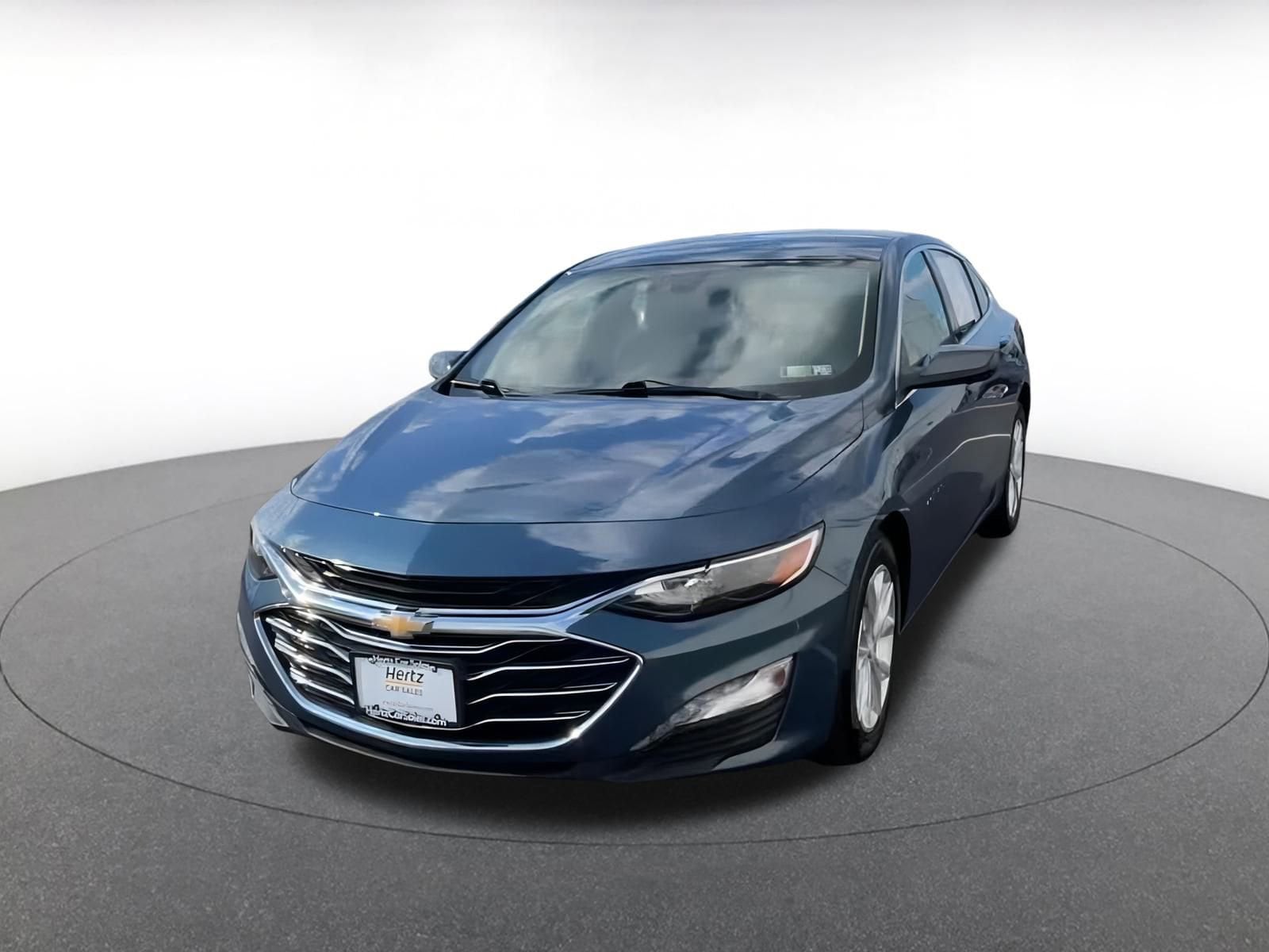 Thumbnail: 2024 Chevrolet Malibu - 6