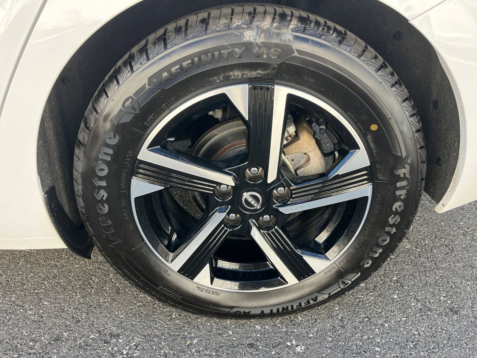 Thumbnail: 2024 Nissan Sentra - 29