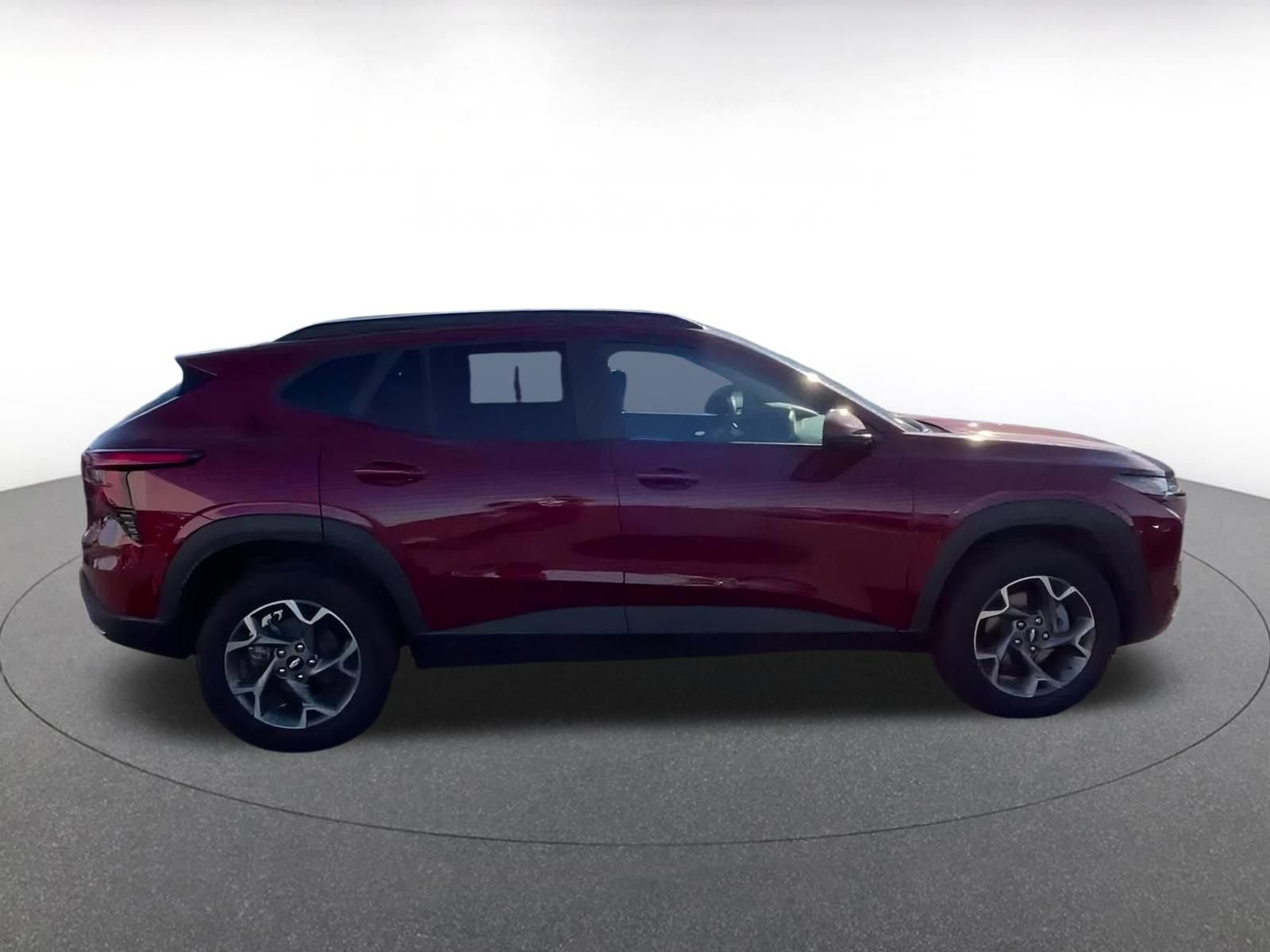 Thumbnail: 2025 Chevrolet Trax - 15