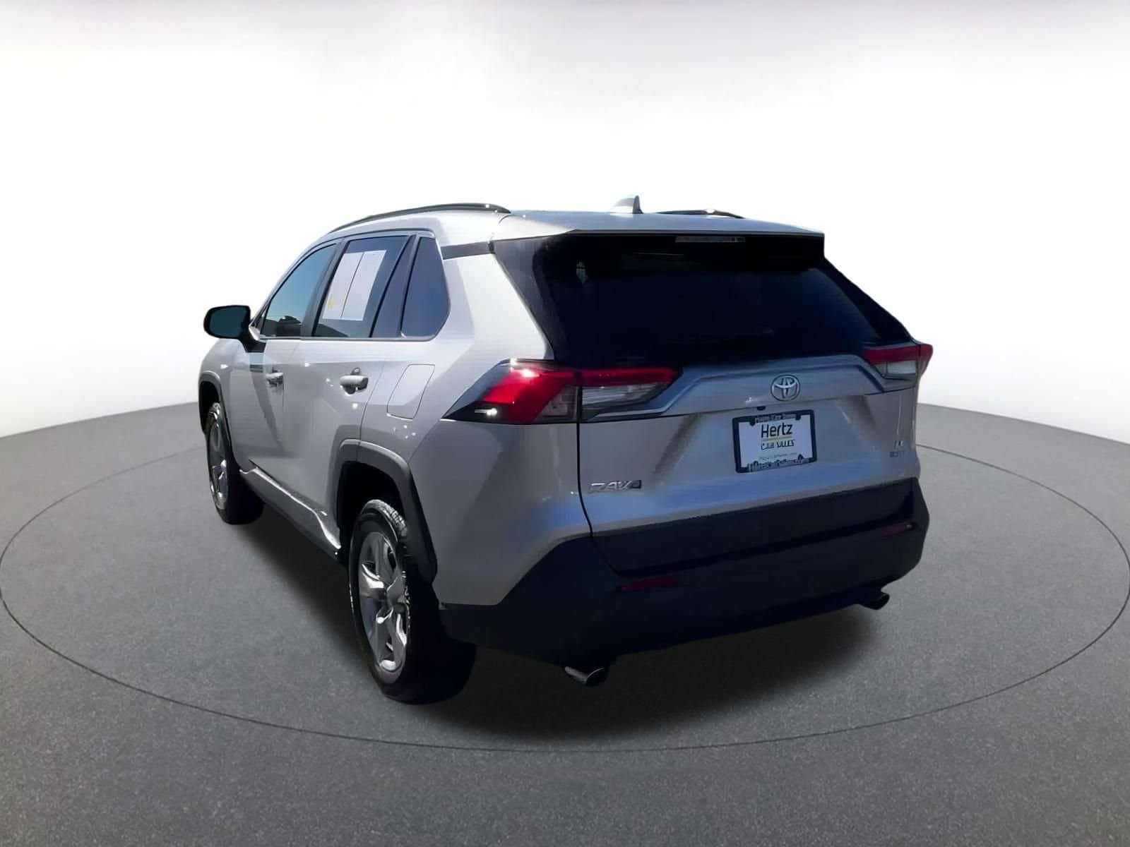 Thumbnail: 2025 Toyota RAV4 - 11