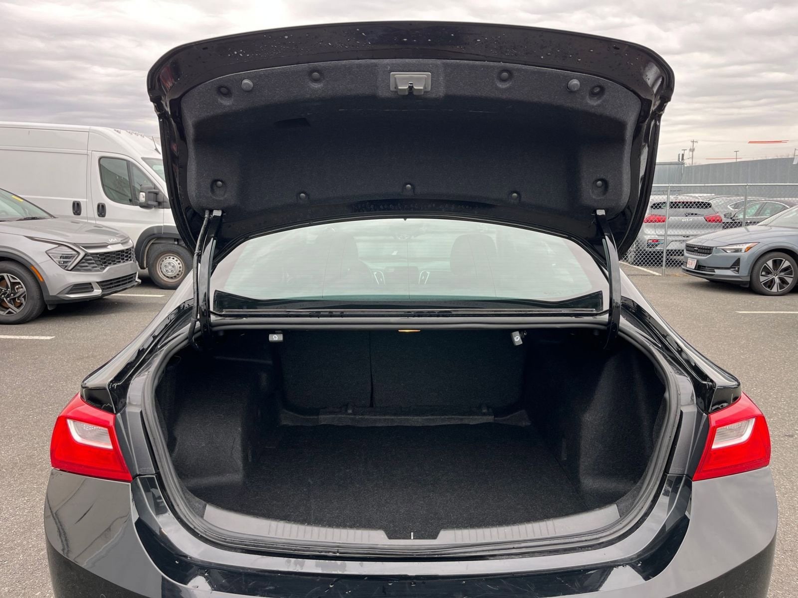 Thumbnail: 2024 Chevrolet Malibu - 31