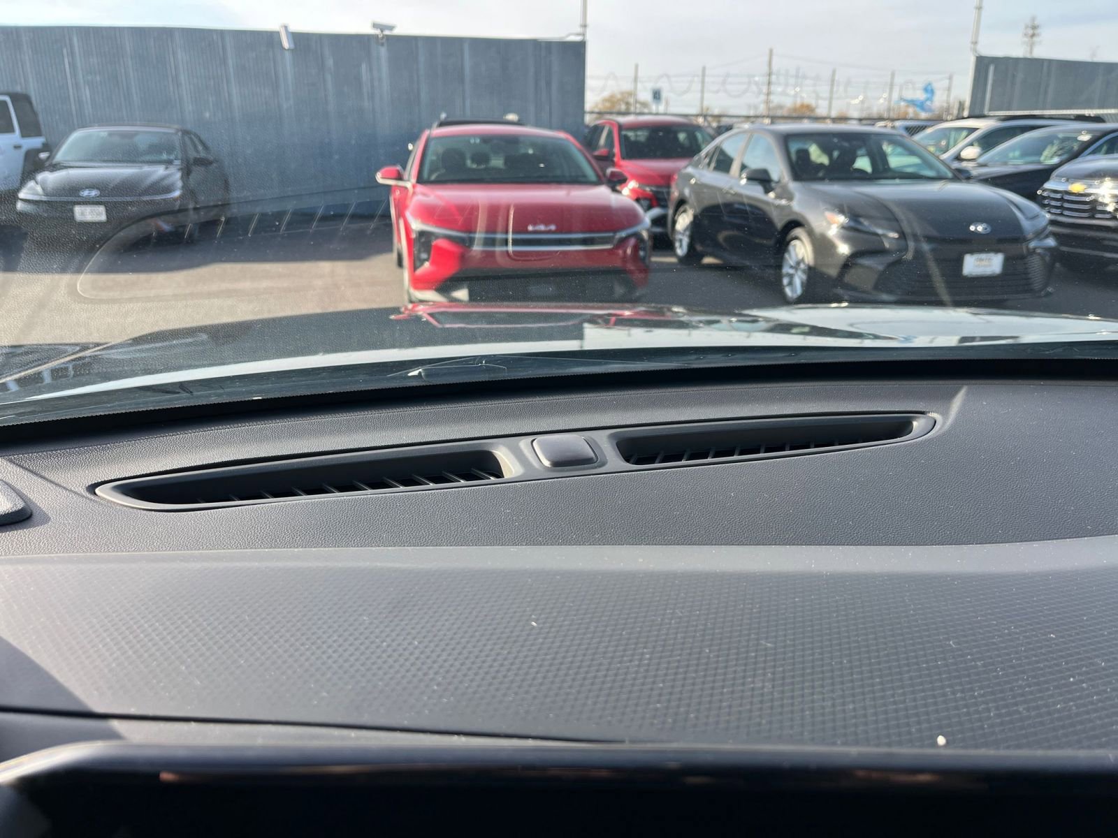 Thumbnail: 2025 Chevrolet Trax - 18