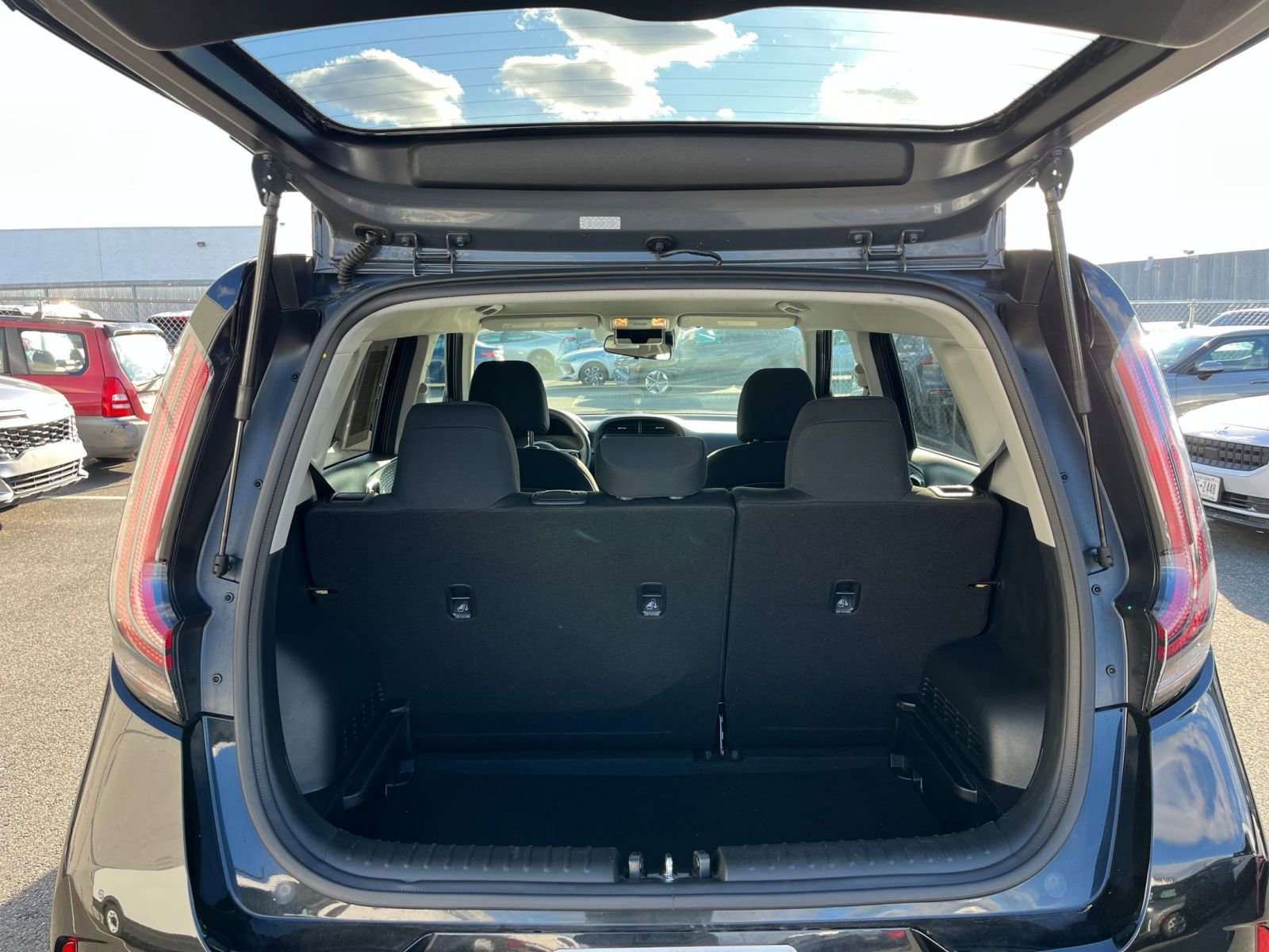 Thumbnail: 2025 Kia Soul - 29