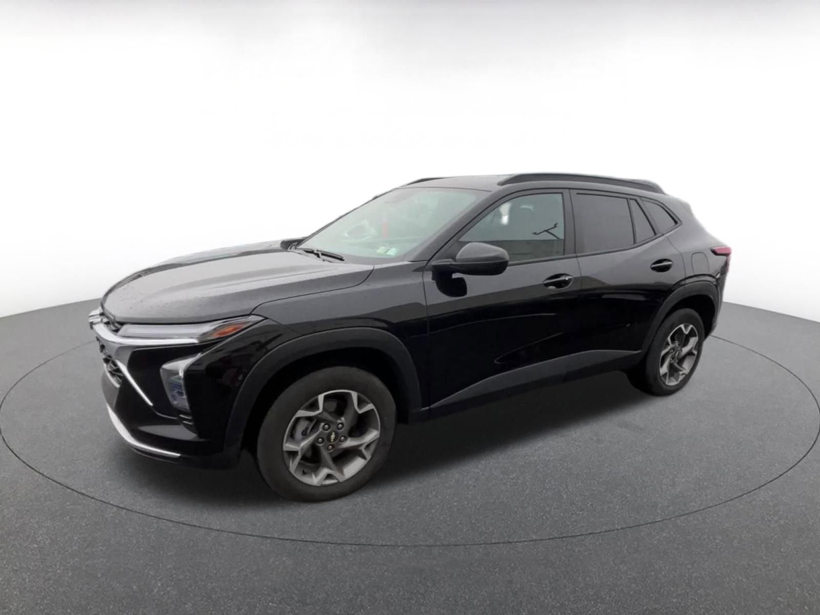 Thumbnail: 2025 Chevrolet Trax - 7