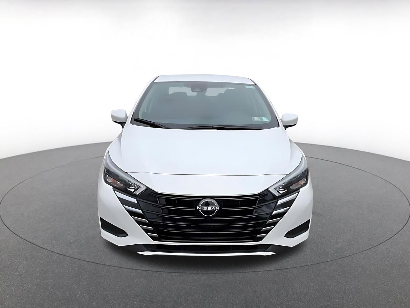 Thumbnail: 2025 Nissan Versa - 5