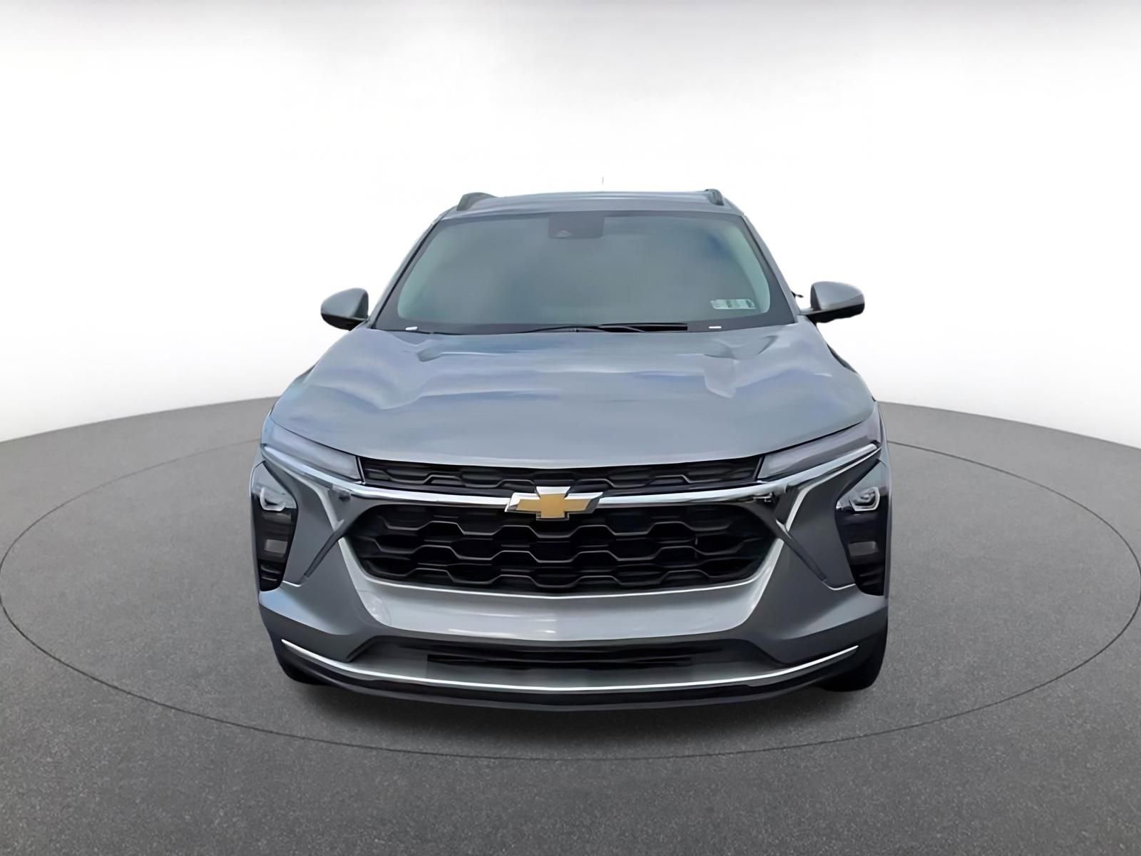 Thumbnail: 2025 Chevrolet Trax - 5