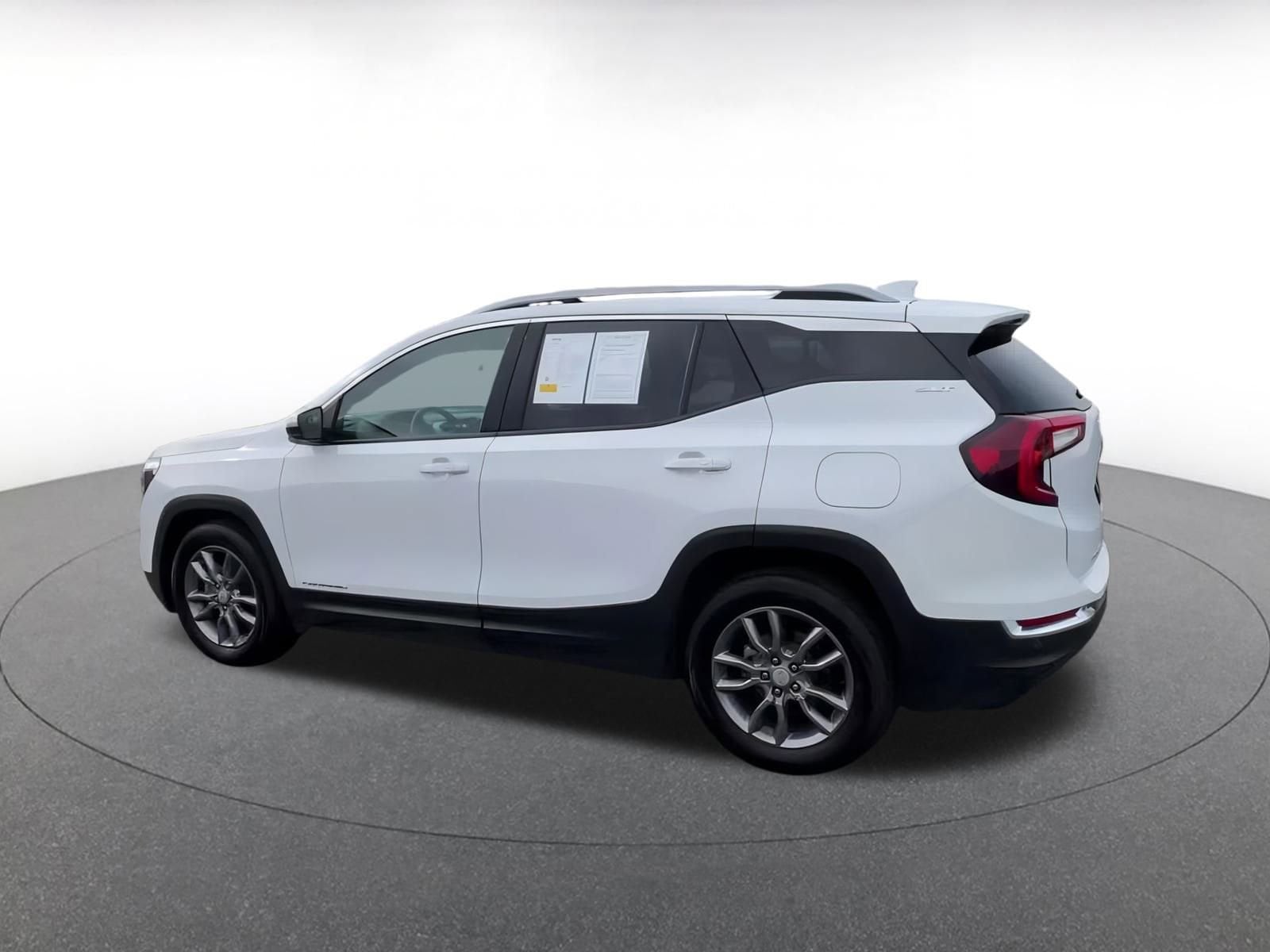 Thumbnail: 2023 GMC Terrain - 10