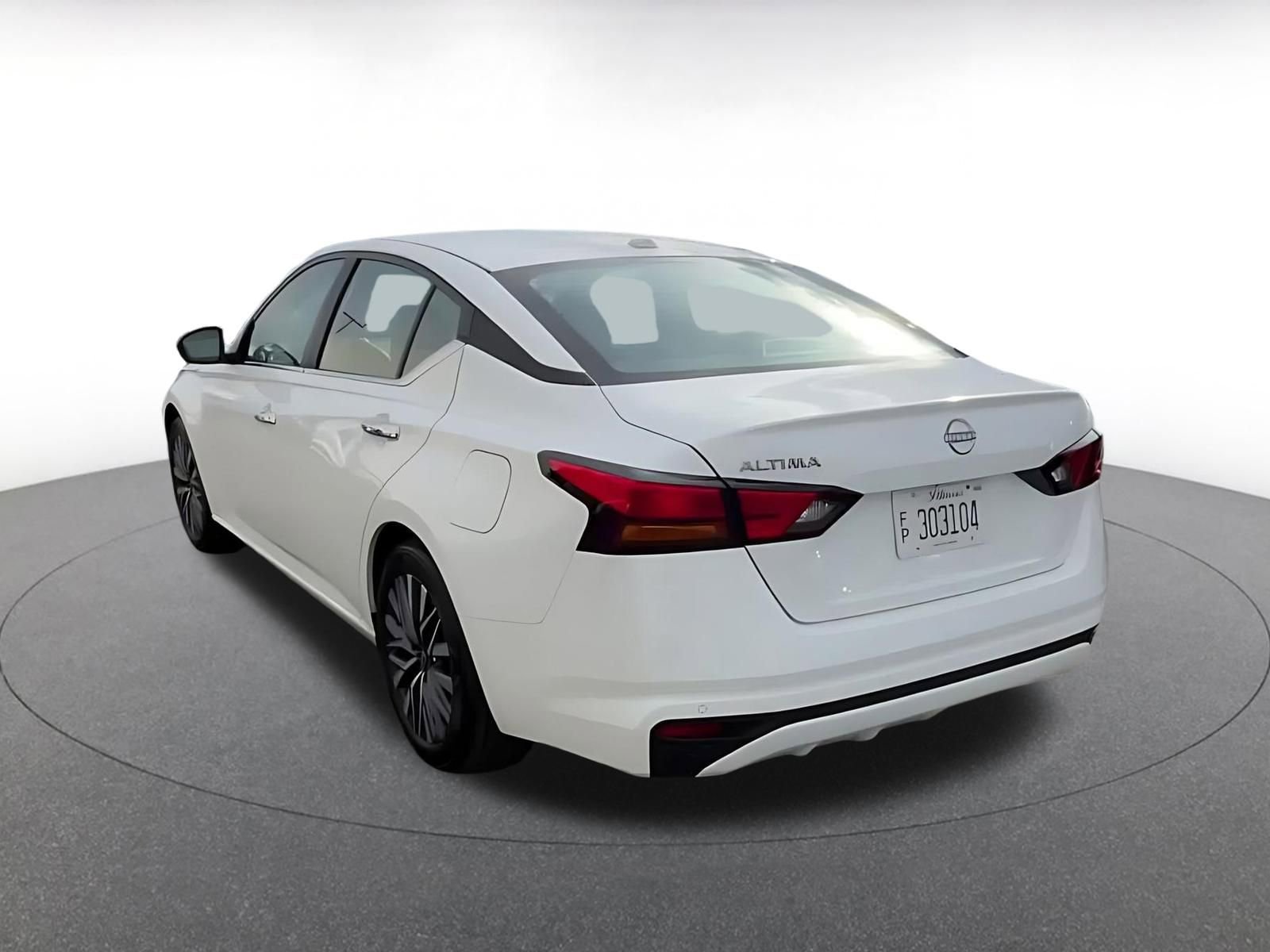 Thumbnail: 2025 Nissan Altima - 11