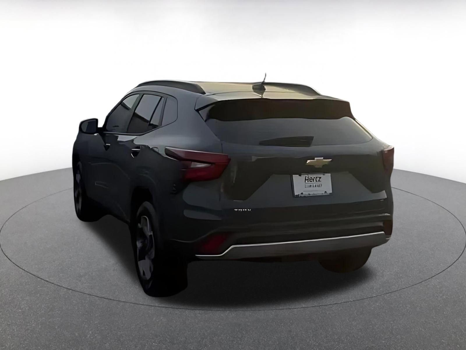 Thumbnail: 2025 Chevrolet Trax - 15