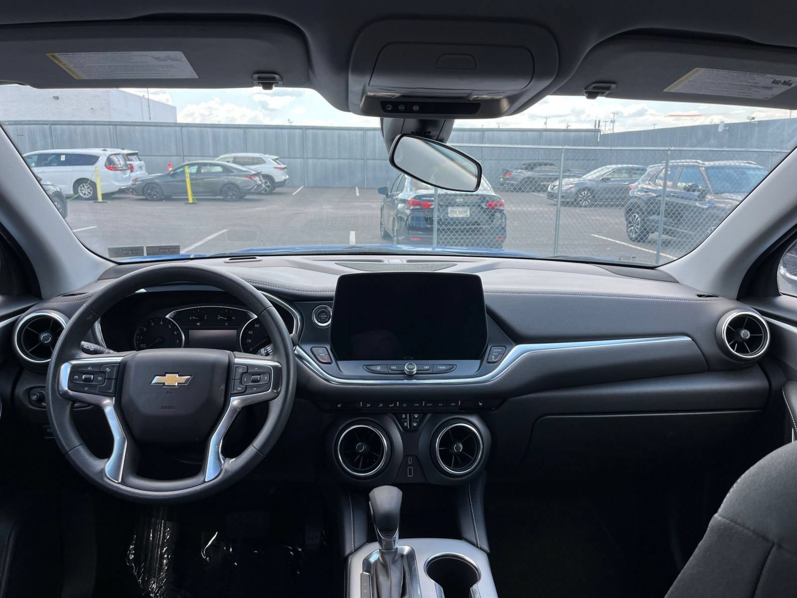 Thumbnail: 2026 Chevrolet Blazer - 33