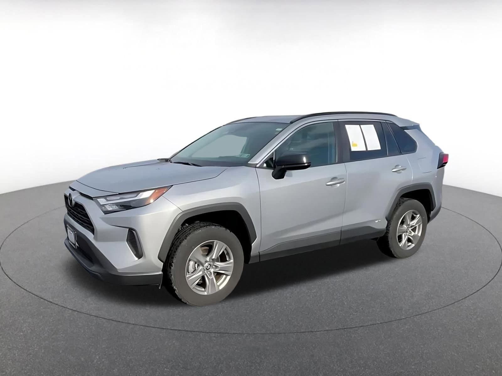 Thumbnail: 2025 Toyota RAV4 - 7