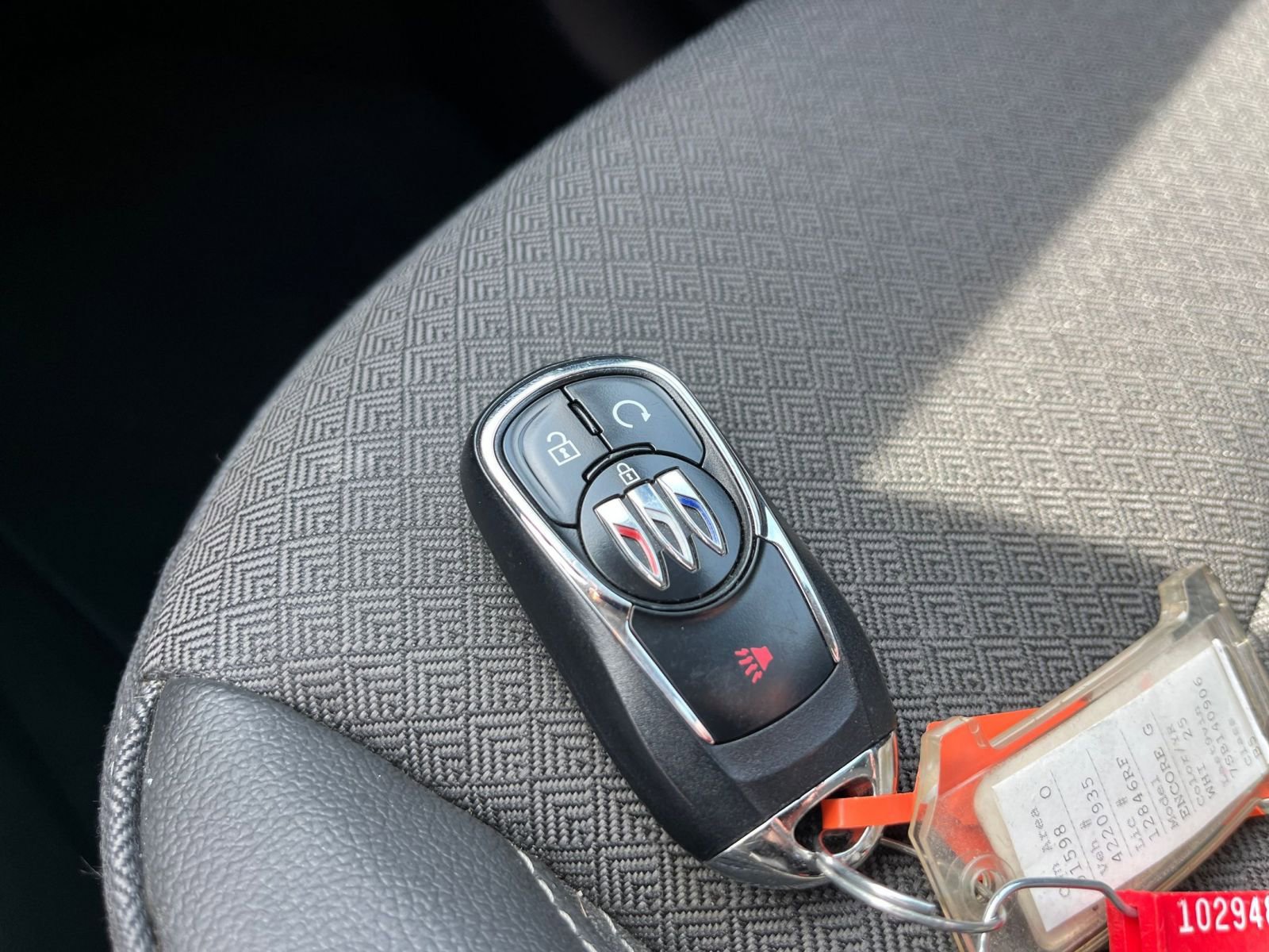 Thumbnail: 2025 Buick Encore GX - 25