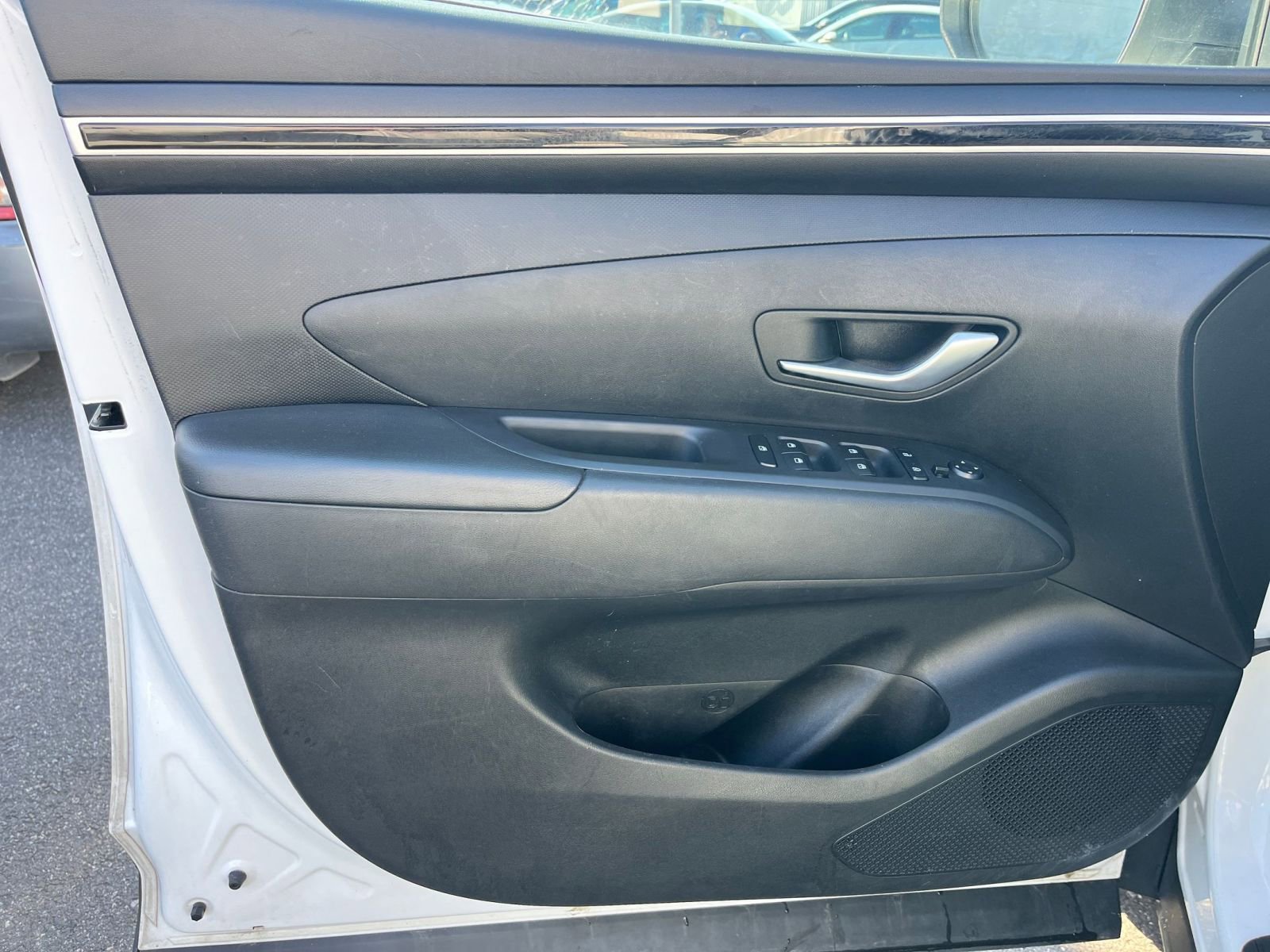 Thumbnail: 2023 Hyundai Tucson - 18