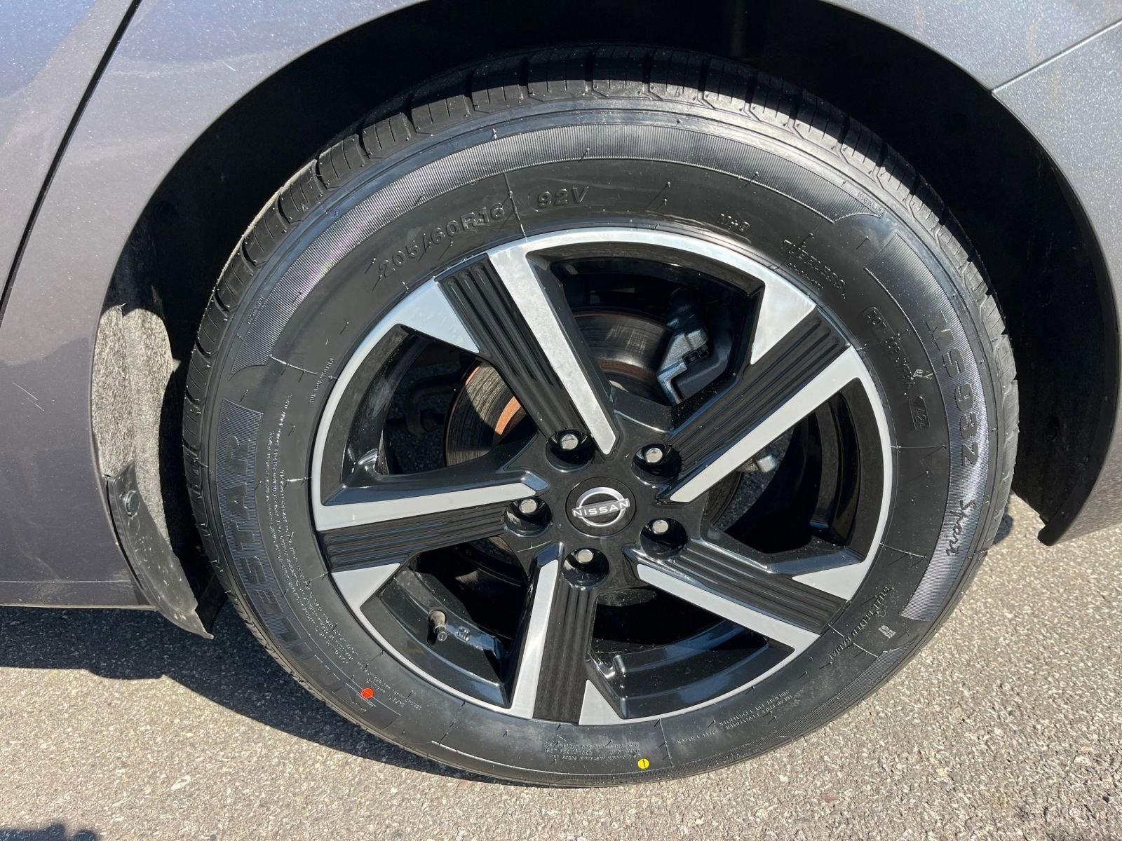 Thumbnail: 2024 Nissan Sentra - 29