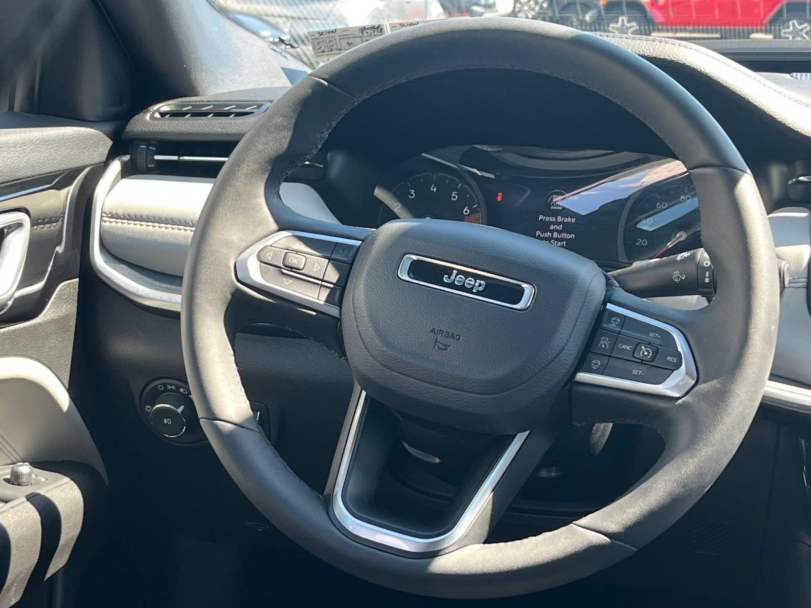 Thumbnail: 2025 Jeep Compass - 29