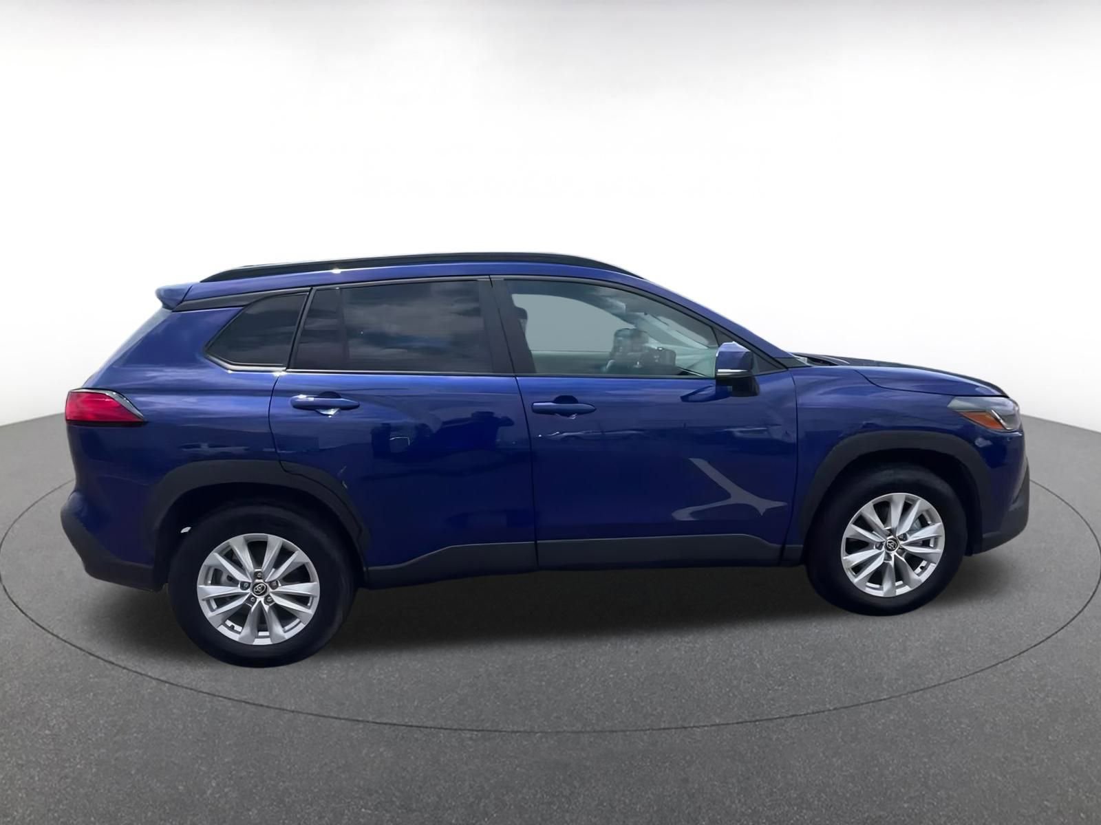 Thumbnail: 2024 Toyota Corolla Cross - 16