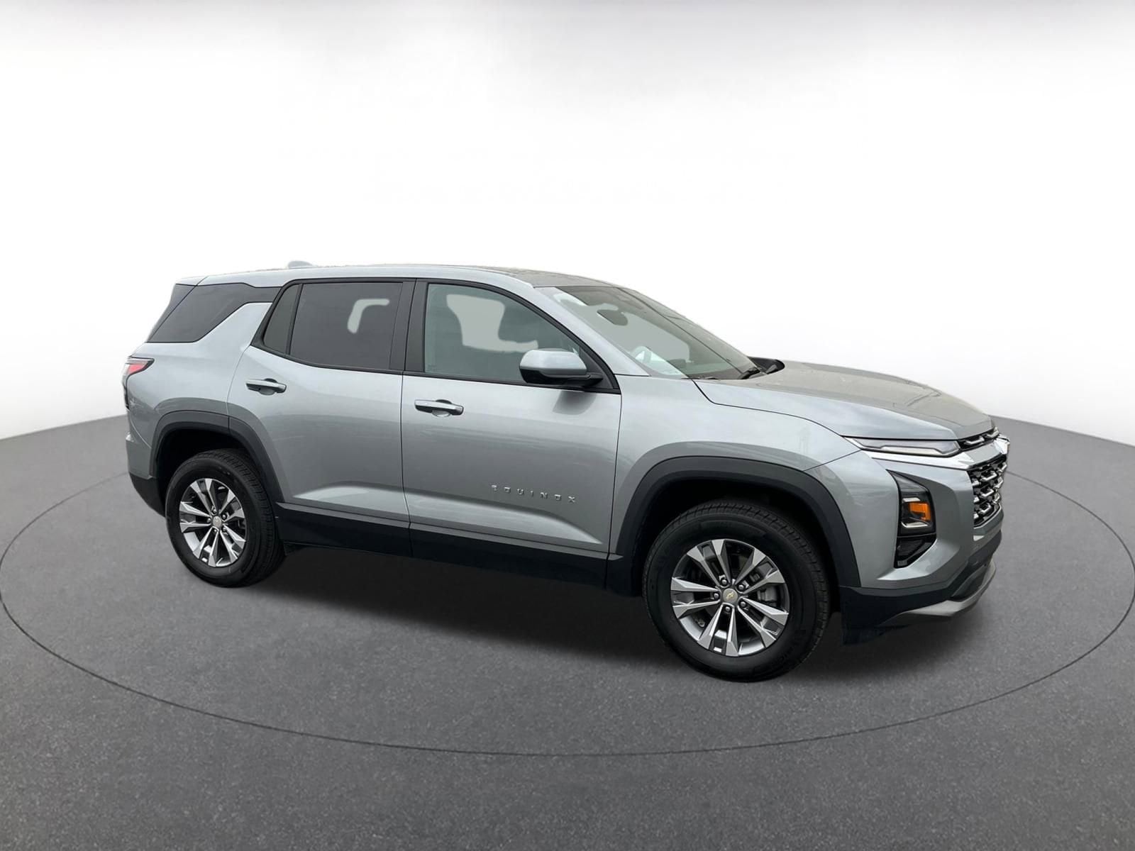 Thumbnail: 2025 Chevrolet Equinox - 1