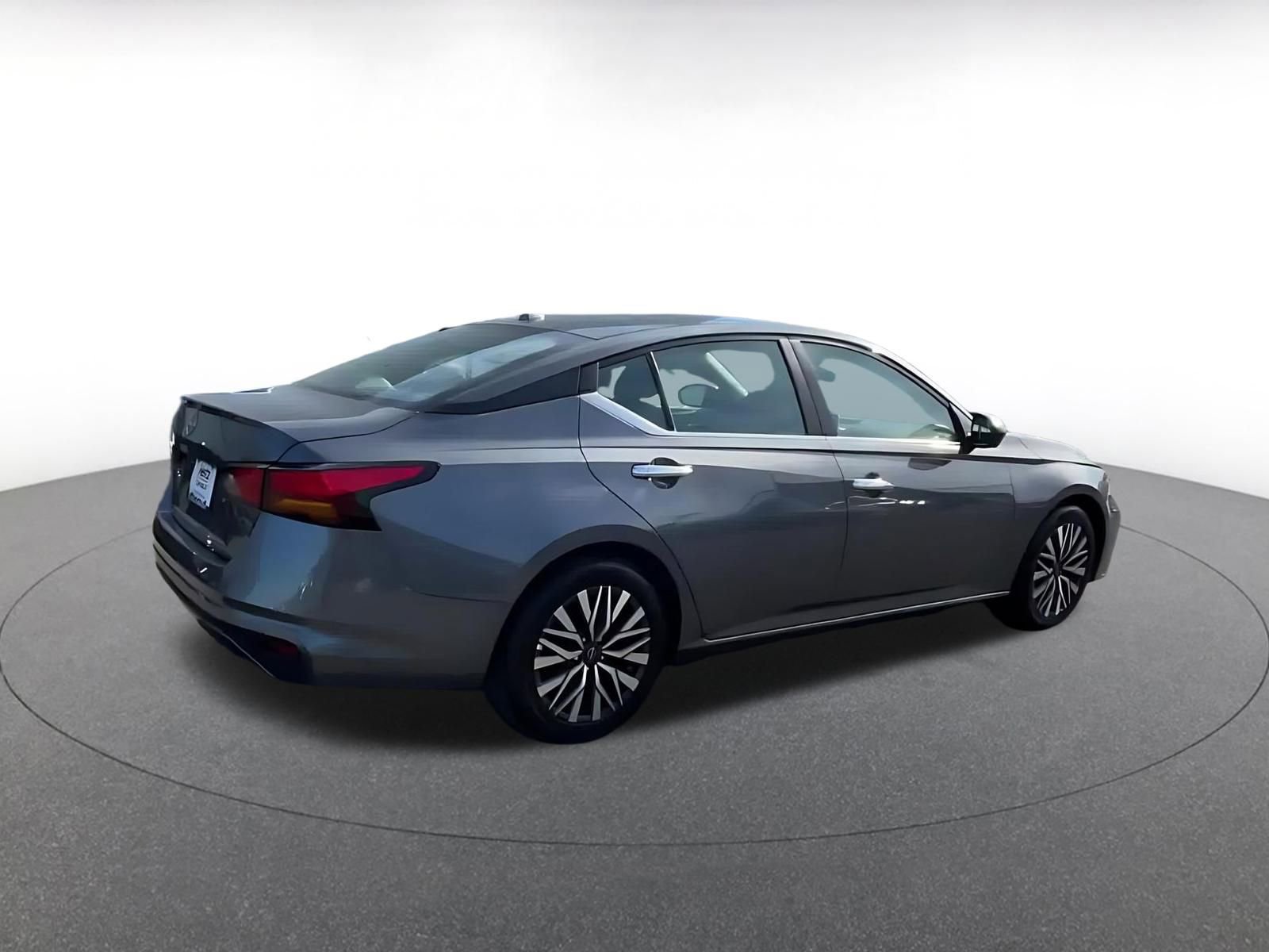 Thumbnail: 2025 Nissan Altima - 15