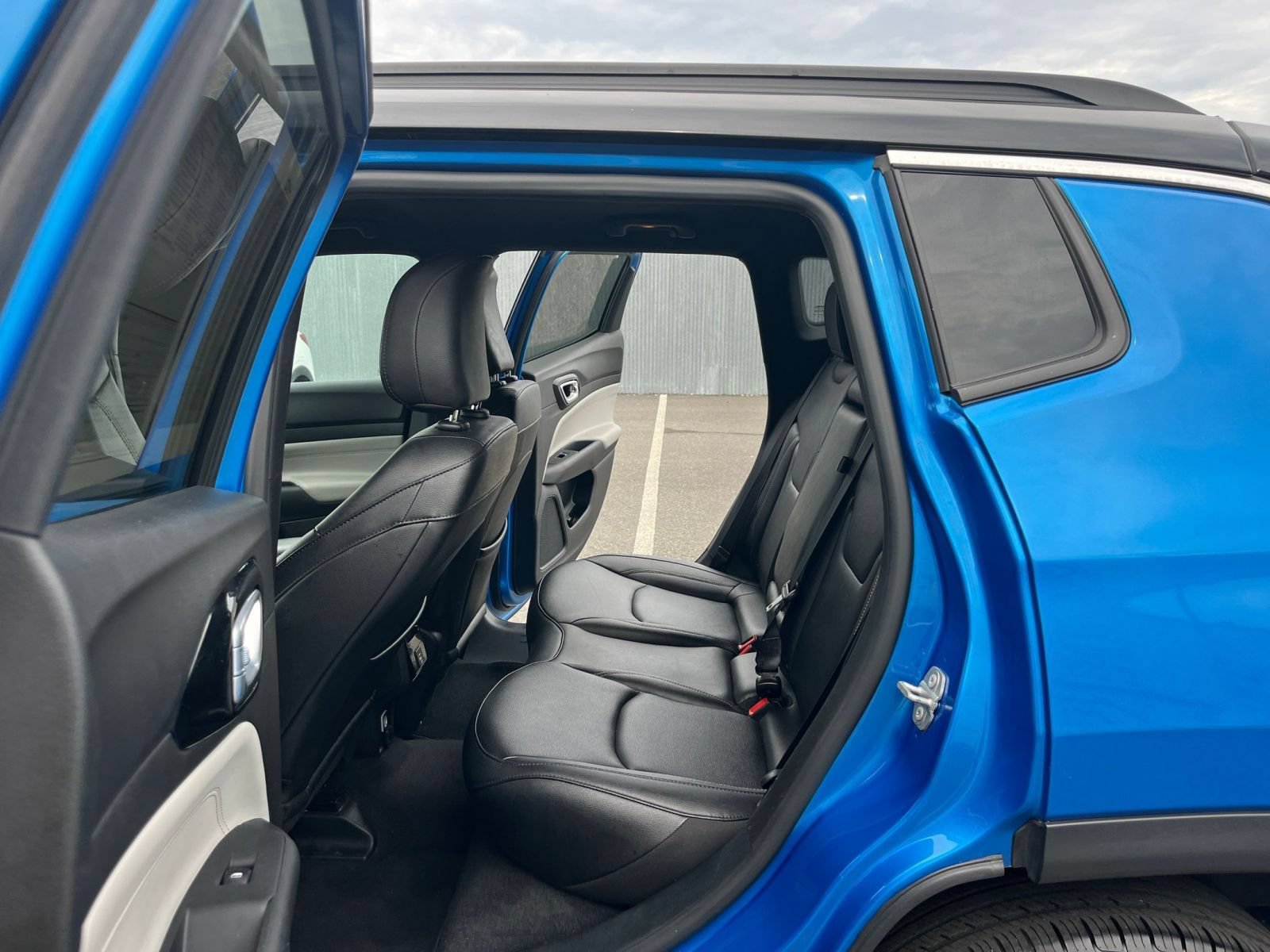 Thumbnail: 2025 Jeep Compass - 27