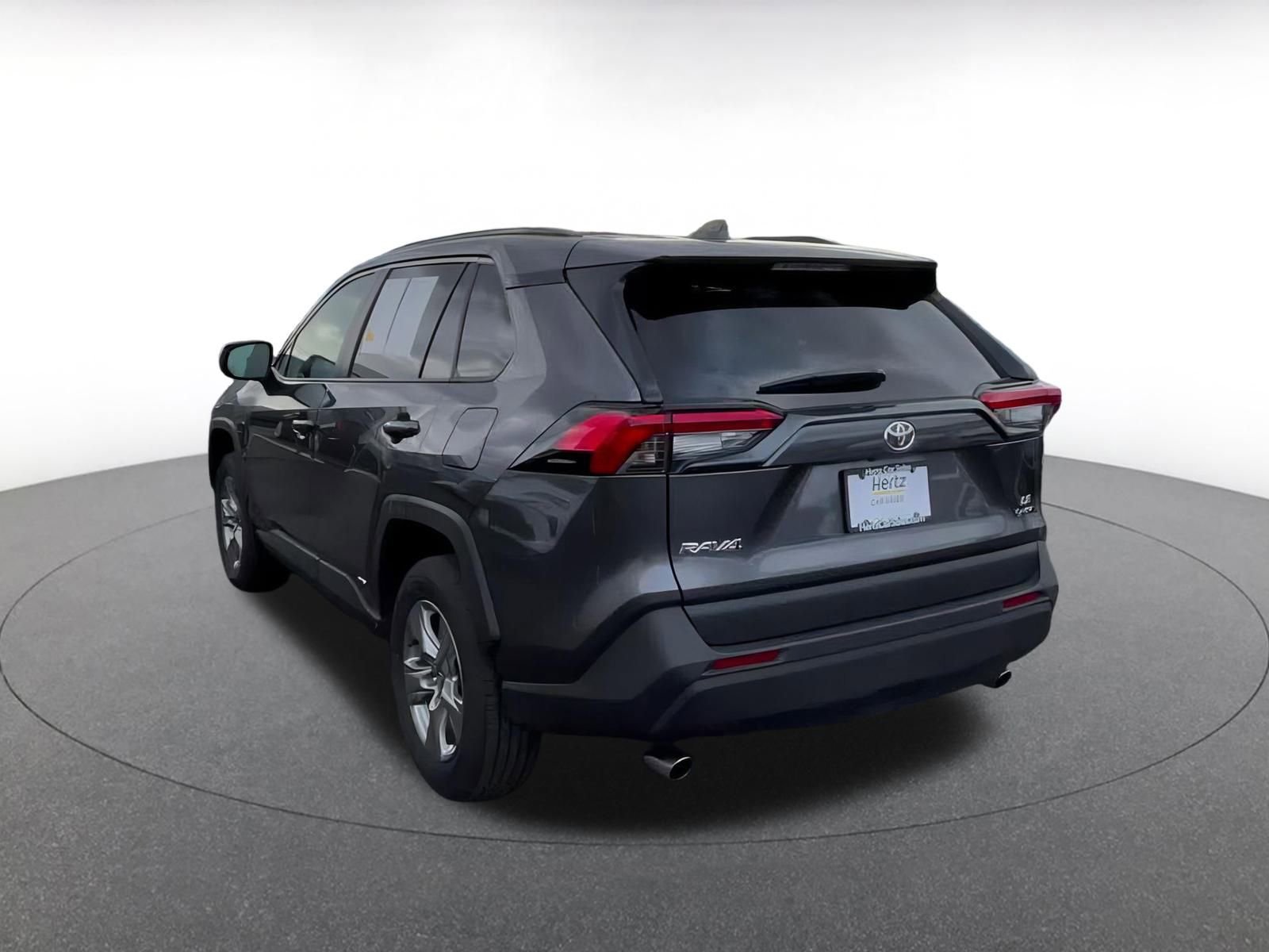 Thumbnail: 2025 Toyota RAV4 - 11