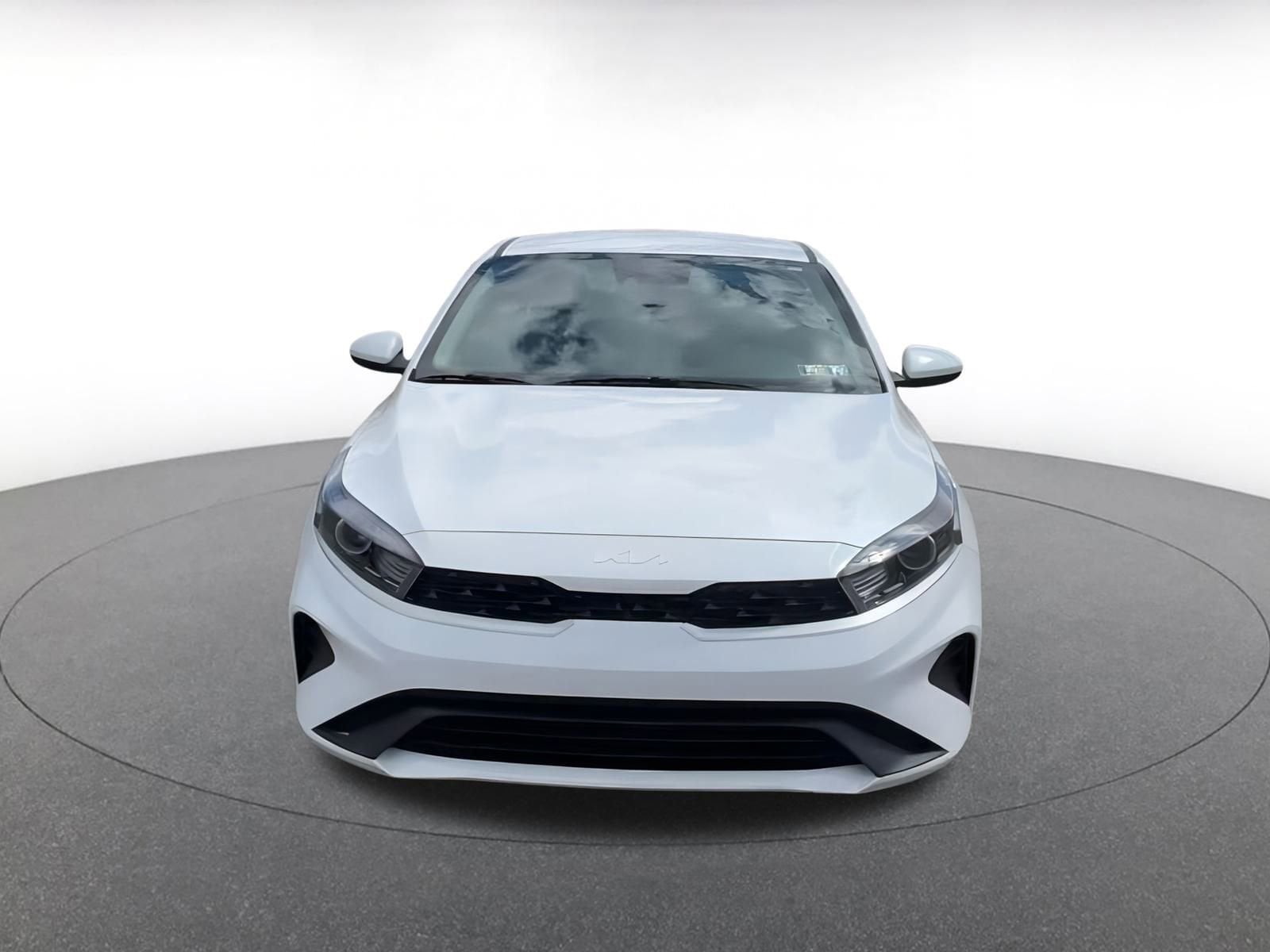 Thumbnail: 2024 Kia Forte - 5