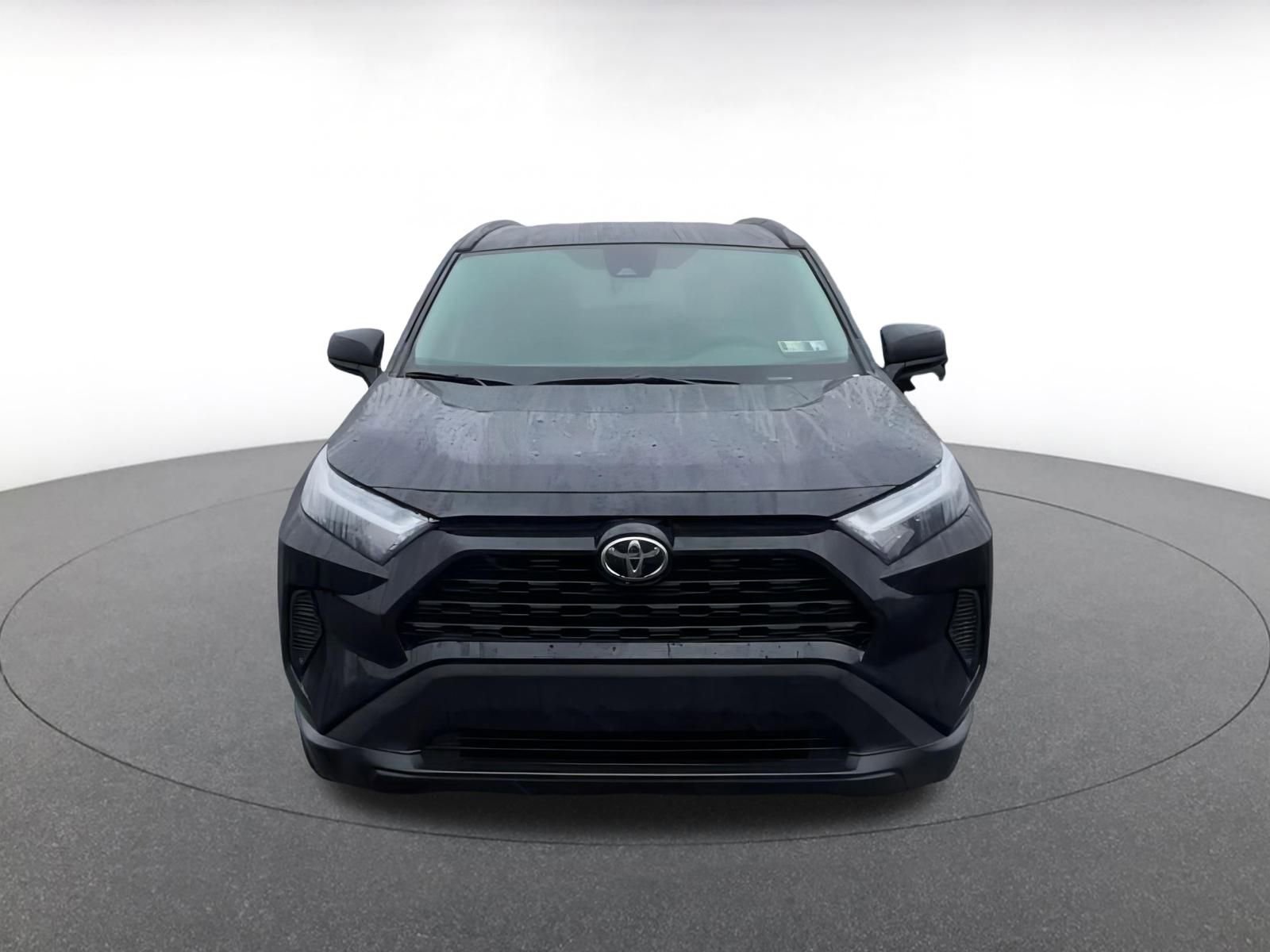 Thumbnail: 2025 Toyota RAV4 - 5