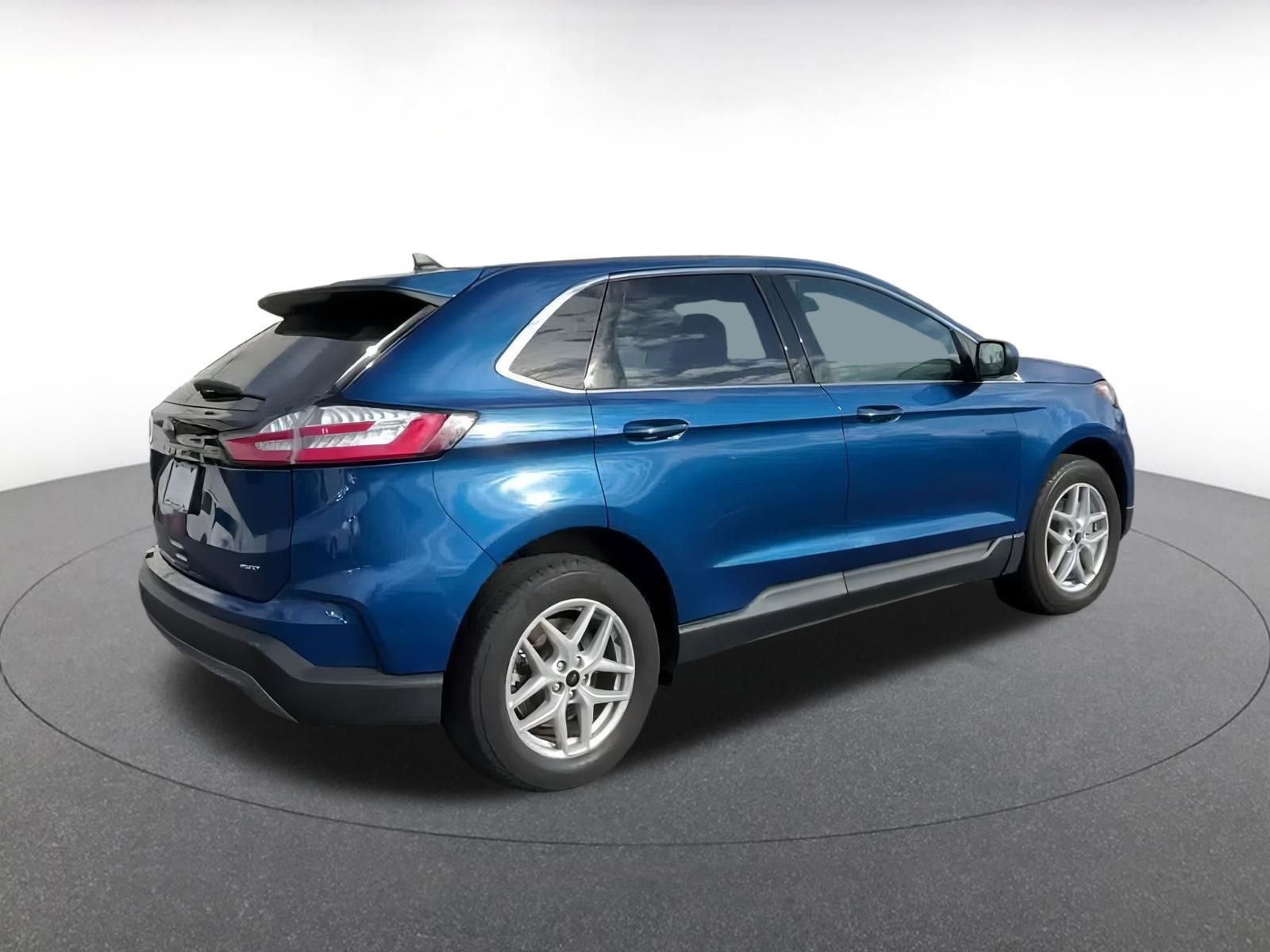 Thumbnail: 2024 Ford Edge - 15