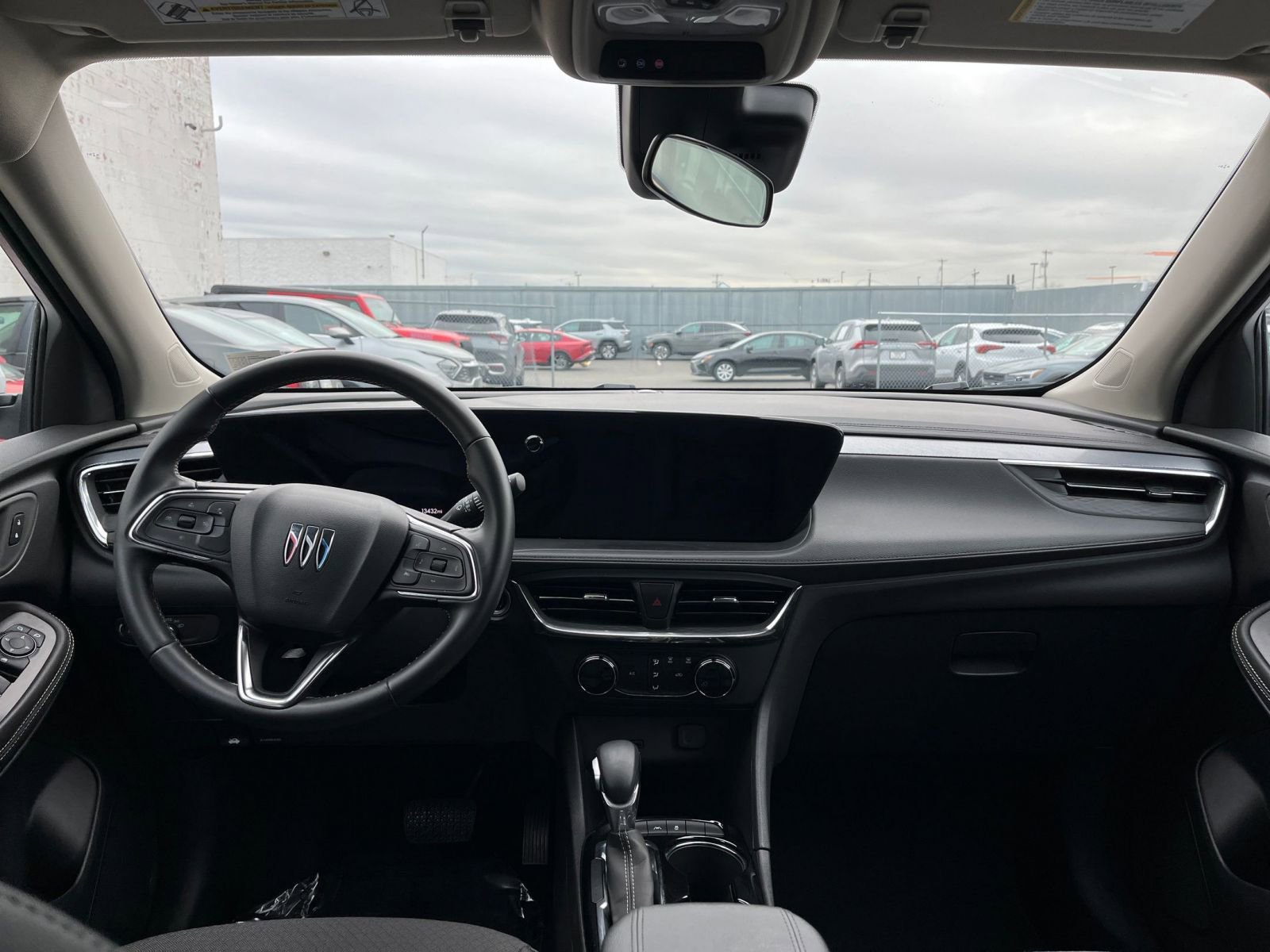 Thumbnail: 2025 Buick Encore GX - 32