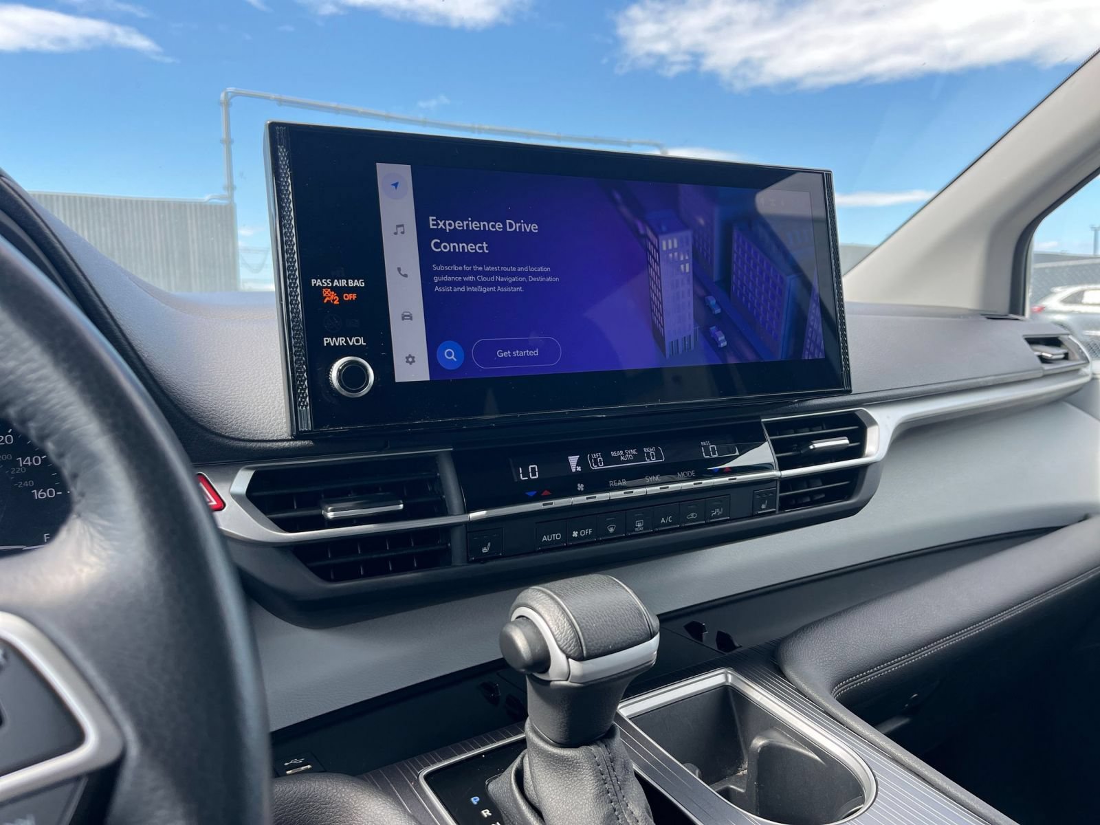 Thumbnail: 2025 Toyota Sienna - 19