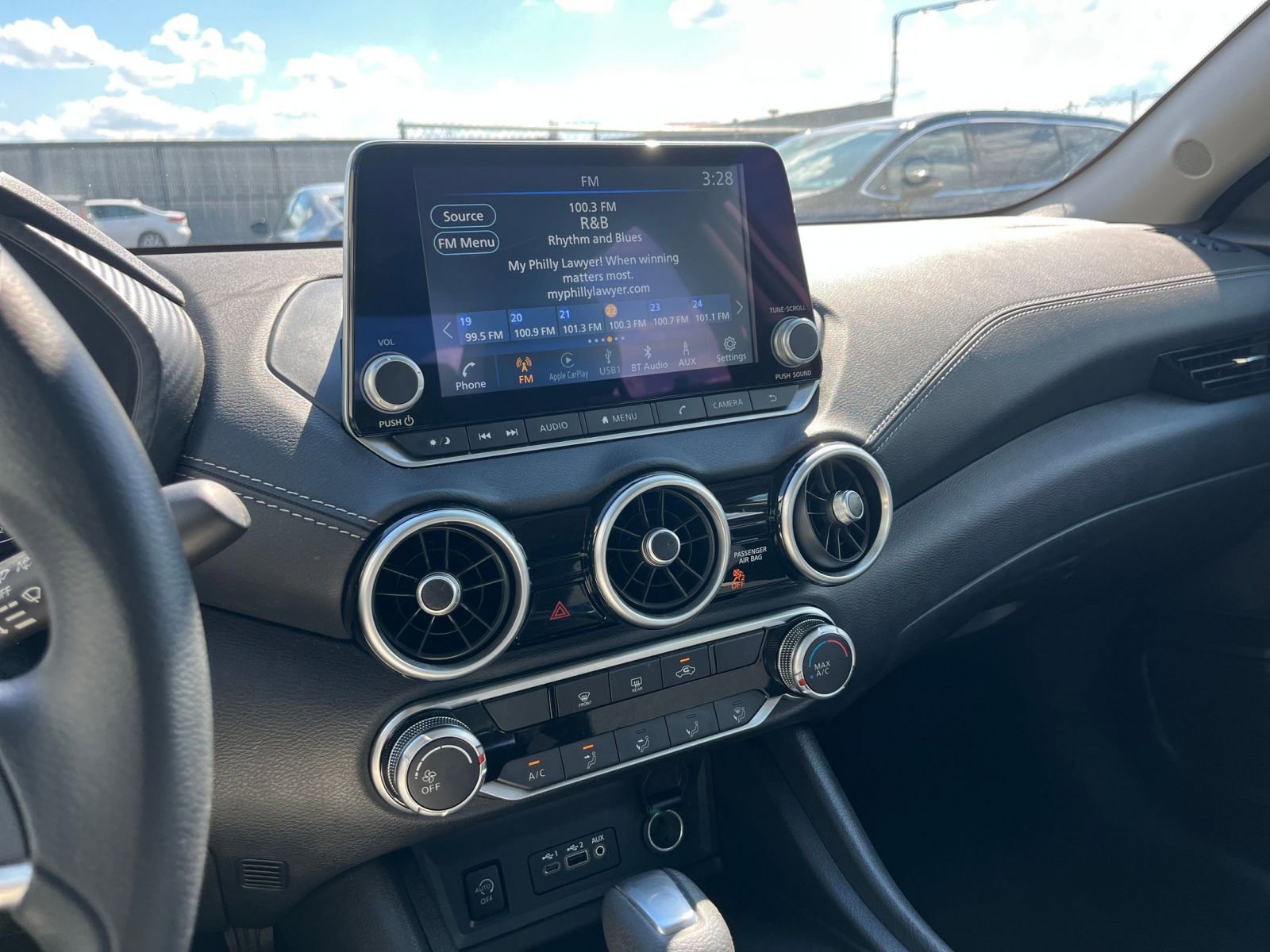 Thumbnail: 2024 Nissan Sentra - 21