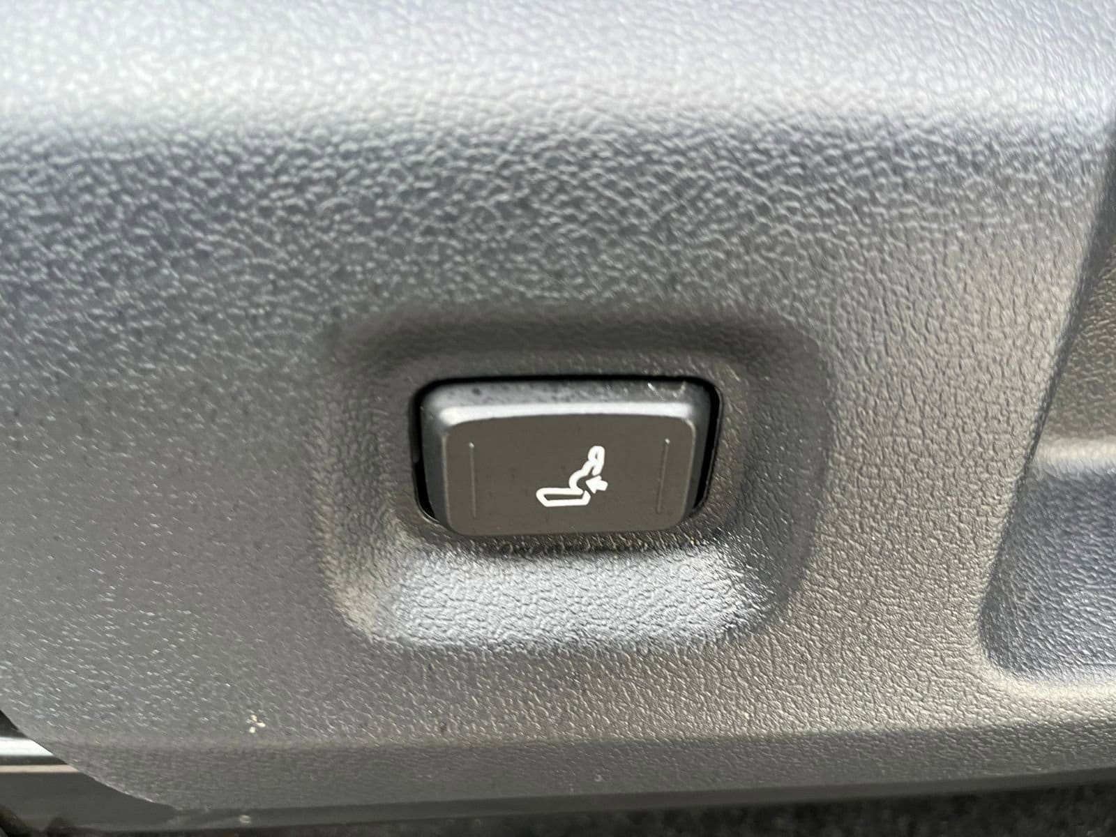 Thumbnail: 2025 Toyota Tacoma - 23