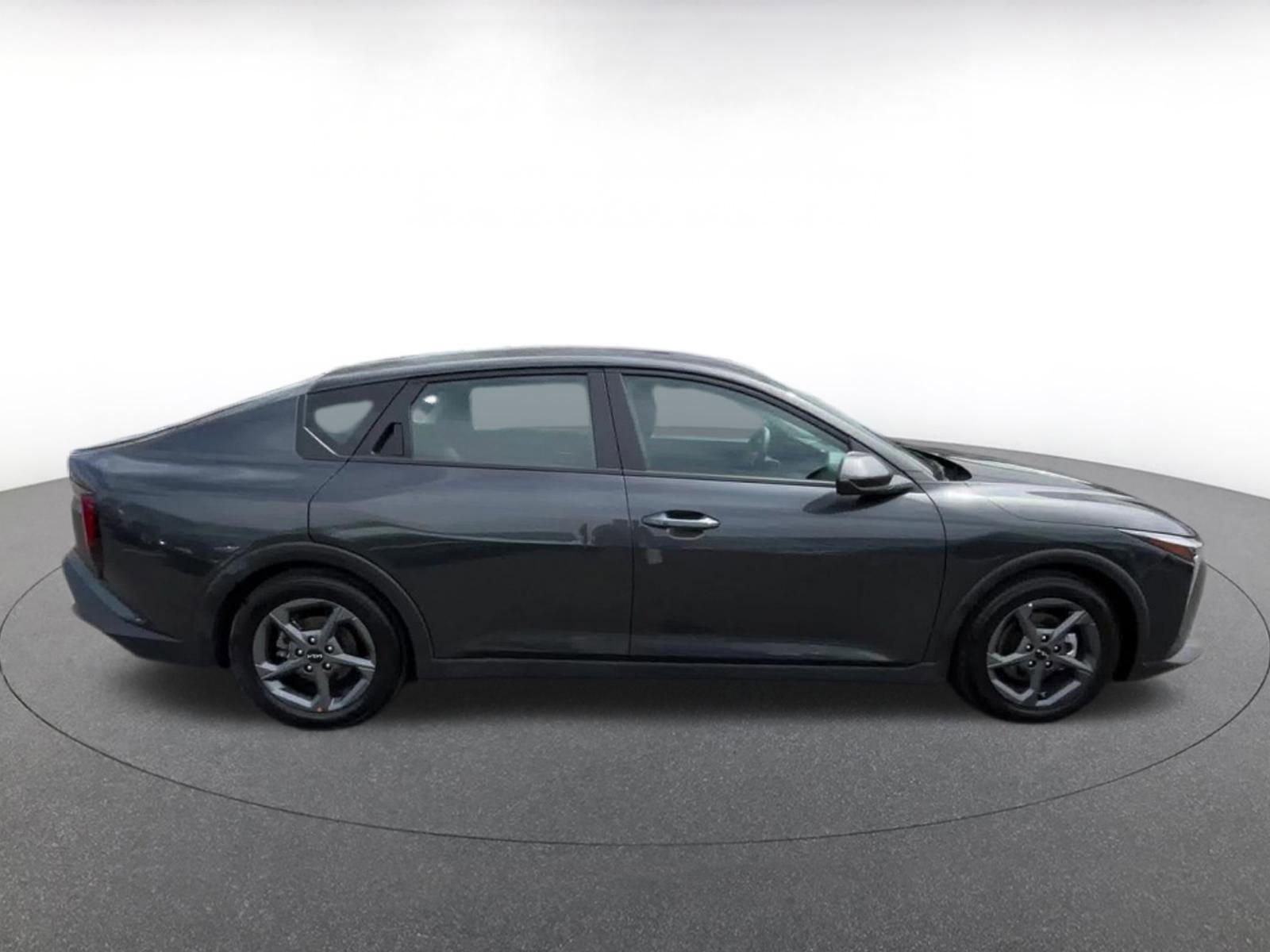 Thumbnail: 2025 Kia K4 - 16