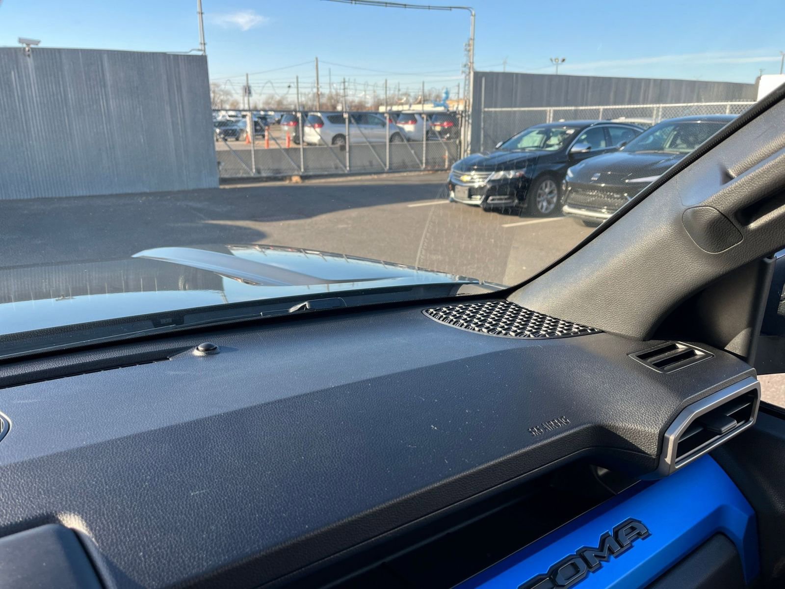 Thumbnail: 2025 Toyota Tacoma - 35