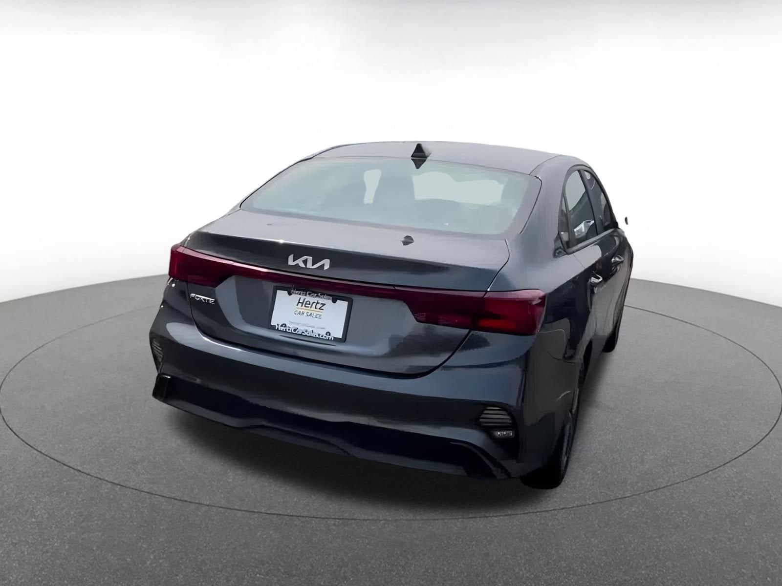 Thumbnail: 2023 Kia Forte - 13