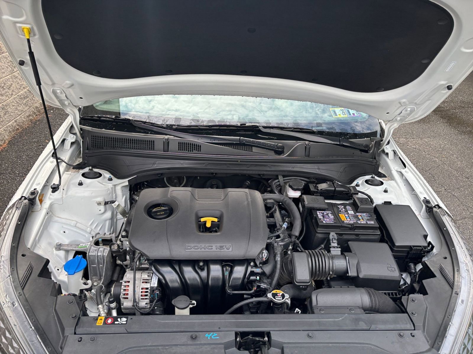 Thumbnail: 2024 Kia Forte - 32