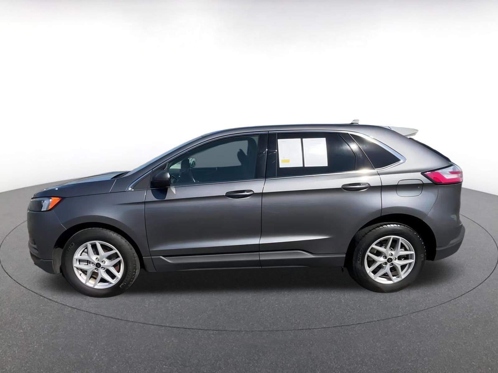 Thumbnail: 2024 Ford Edge - 8